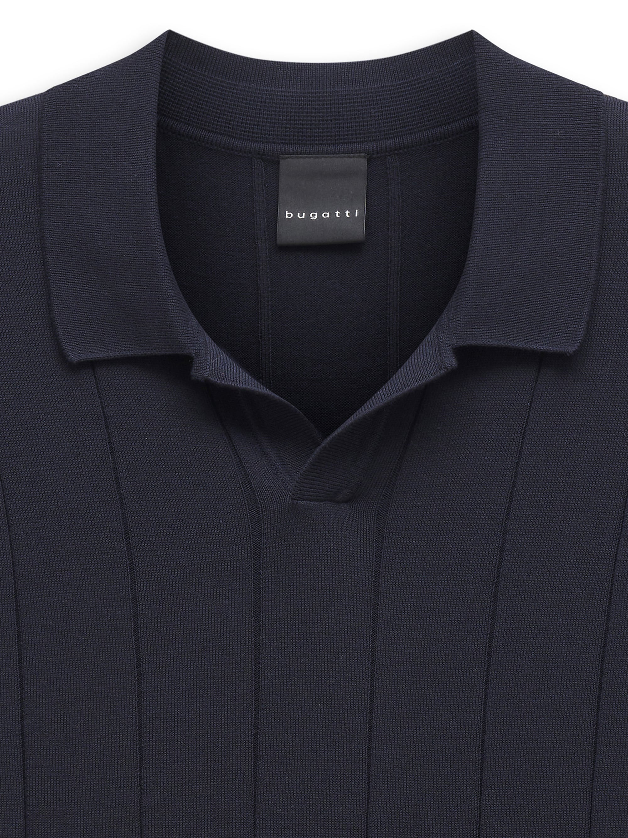 bugatti Poloshirt »Regular Fit« Regular Fit Strickstruktur Baumwolle Kurzarm