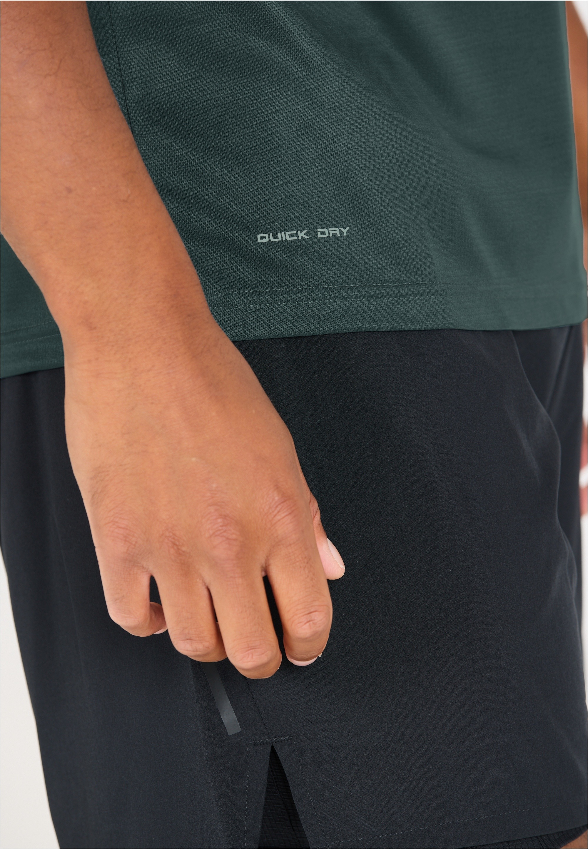 ENDURANCE Funktionsshirt »Vernon«, im funktionalen Design mit Quick Dry-Funktion