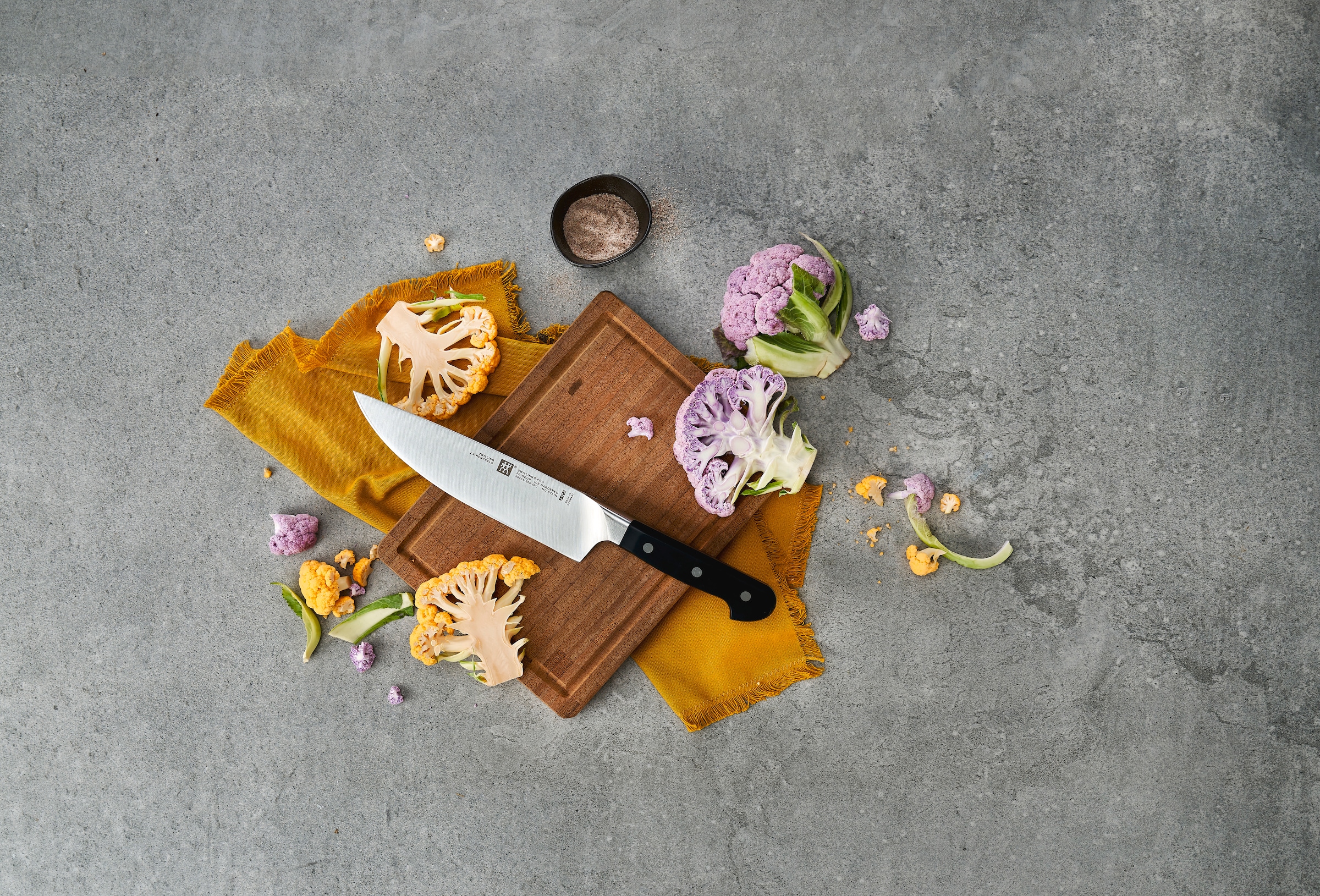 Zwilling Messer-Set »Pro«, (Set, 3 tlg., Spick- &Garniermesser (11 cm),Fleischmesser (20 cm)Kochmesser (20 cm), Edelstahl 18/10, aus einem Stück geschmiedet