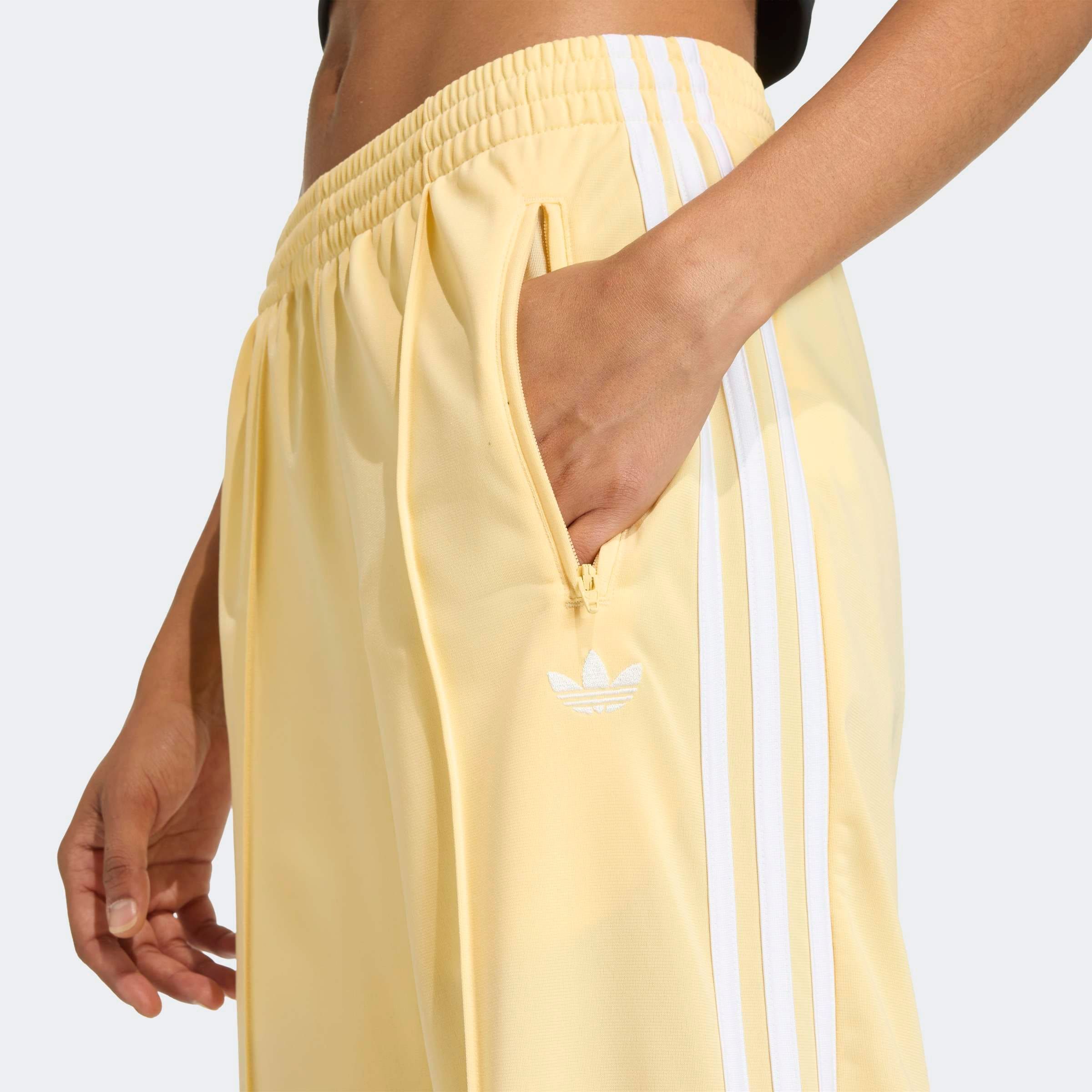 adidas Originals Sporthose "FIREBIRD CLASSIC" FIREBIRD, reguläre Passform günstig online kaufen