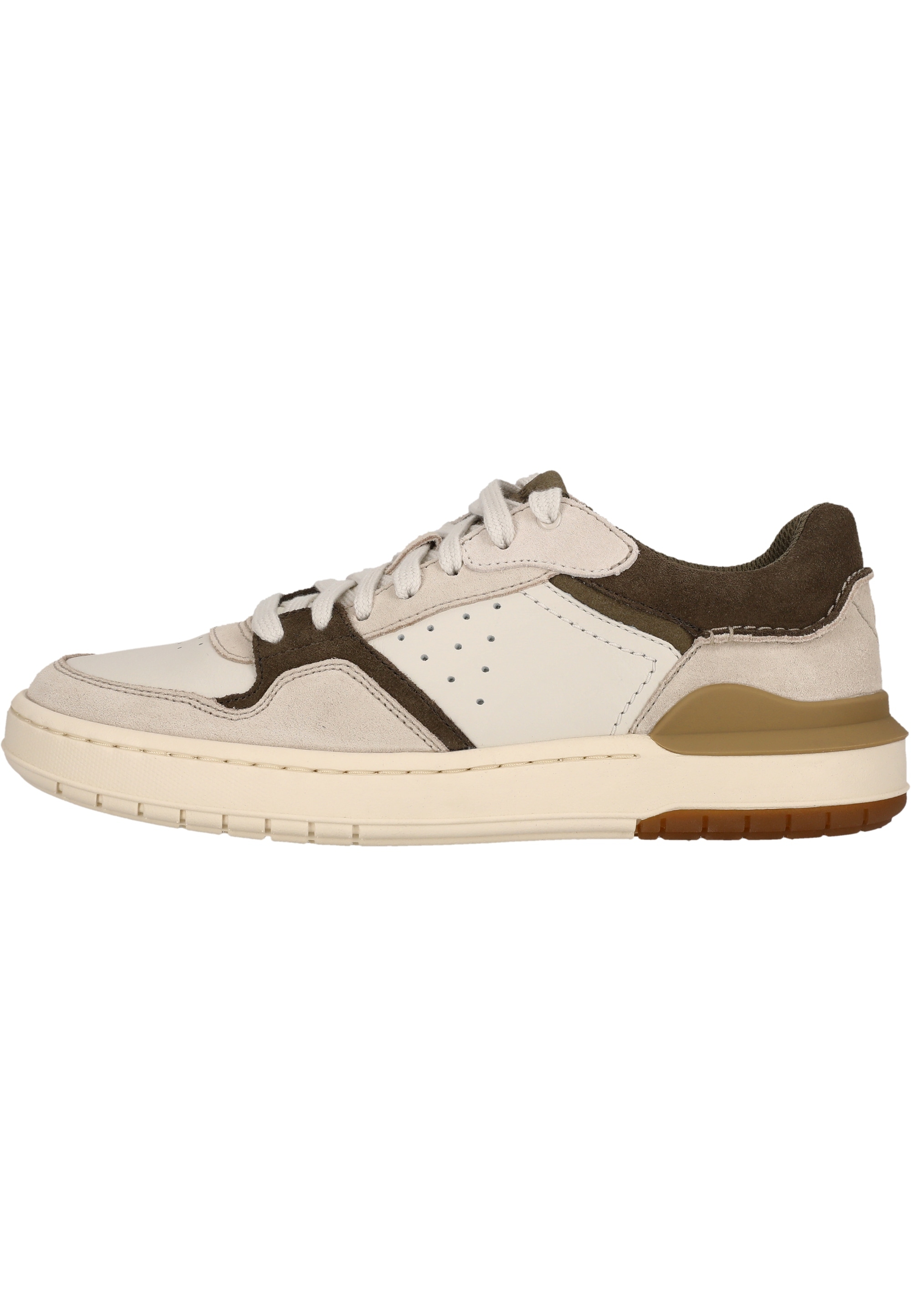 Clarks Sneaker »Courtlite2«  im retro-inspirierten Design mit modernem Touch