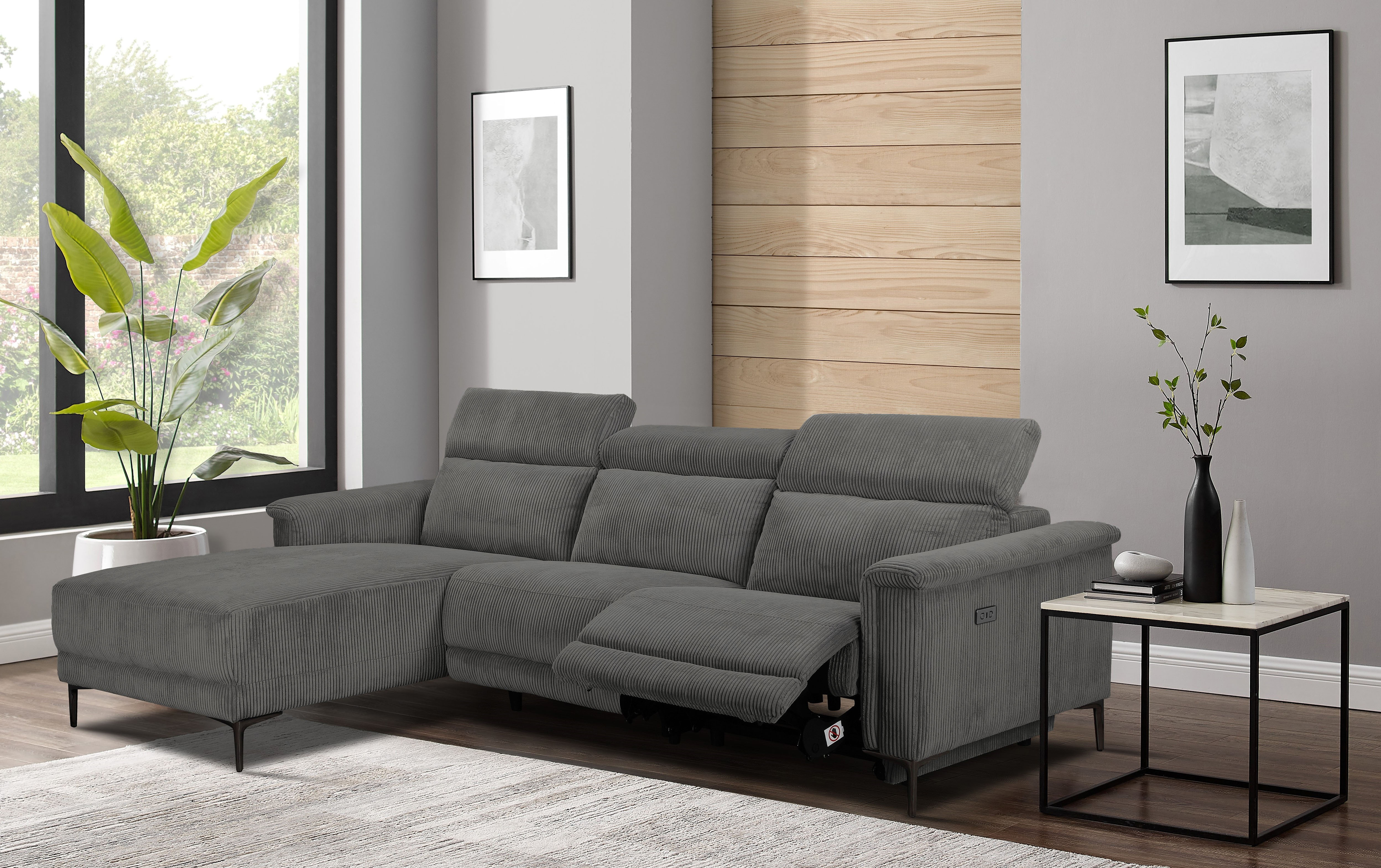 OTTO home Ecksofa "LUND Cord, L-Form, 261 cm, man. o. elektr. Relaxfunktion (mit USB-A)" mit USB A-Anschluss bei elektrischer Variante und Kopfteilverstellung