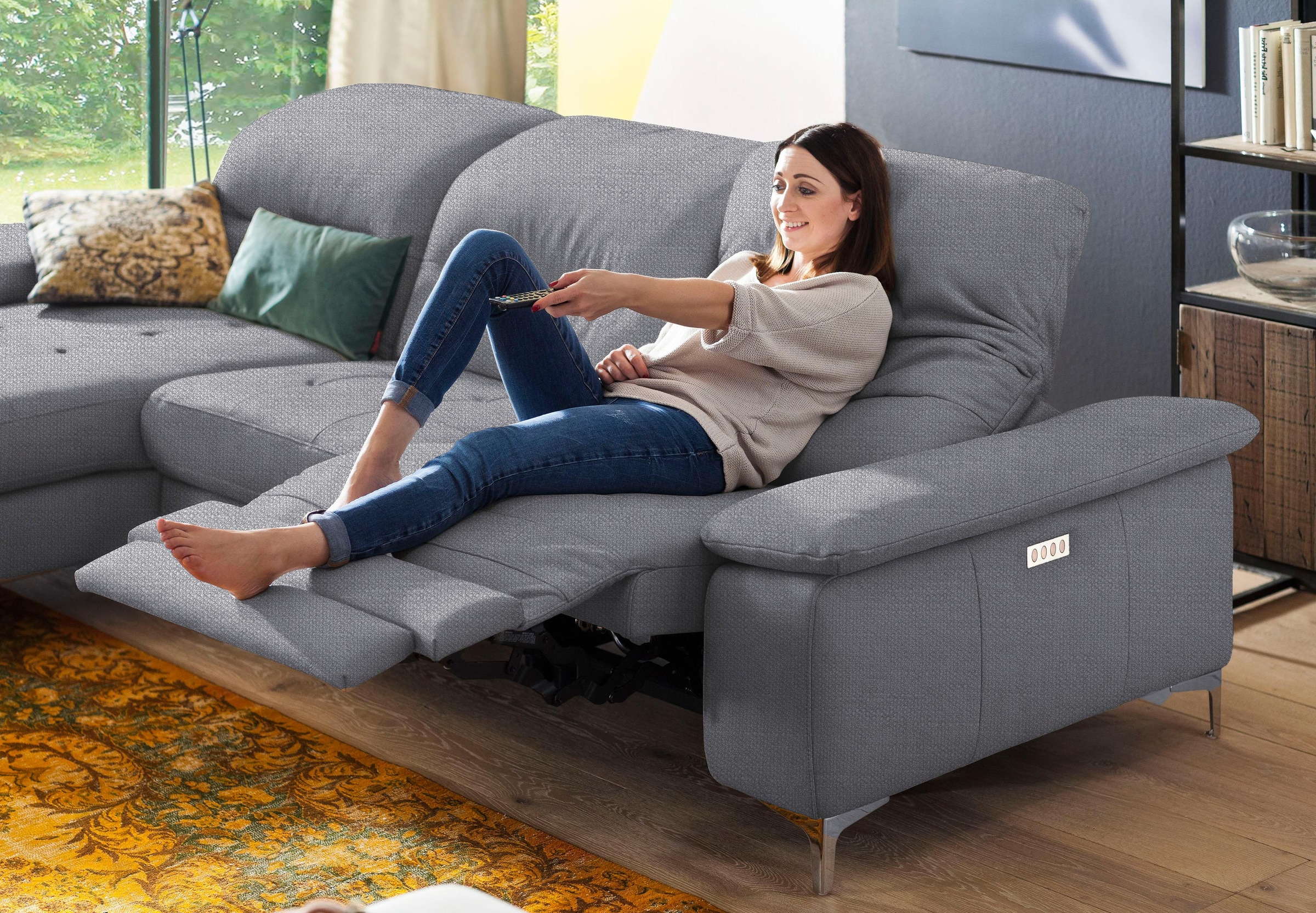 Places of Style Ecksofa »Basel L-Form«, mit vollmotorischer Relaxfunktion und motorischer Recamiere