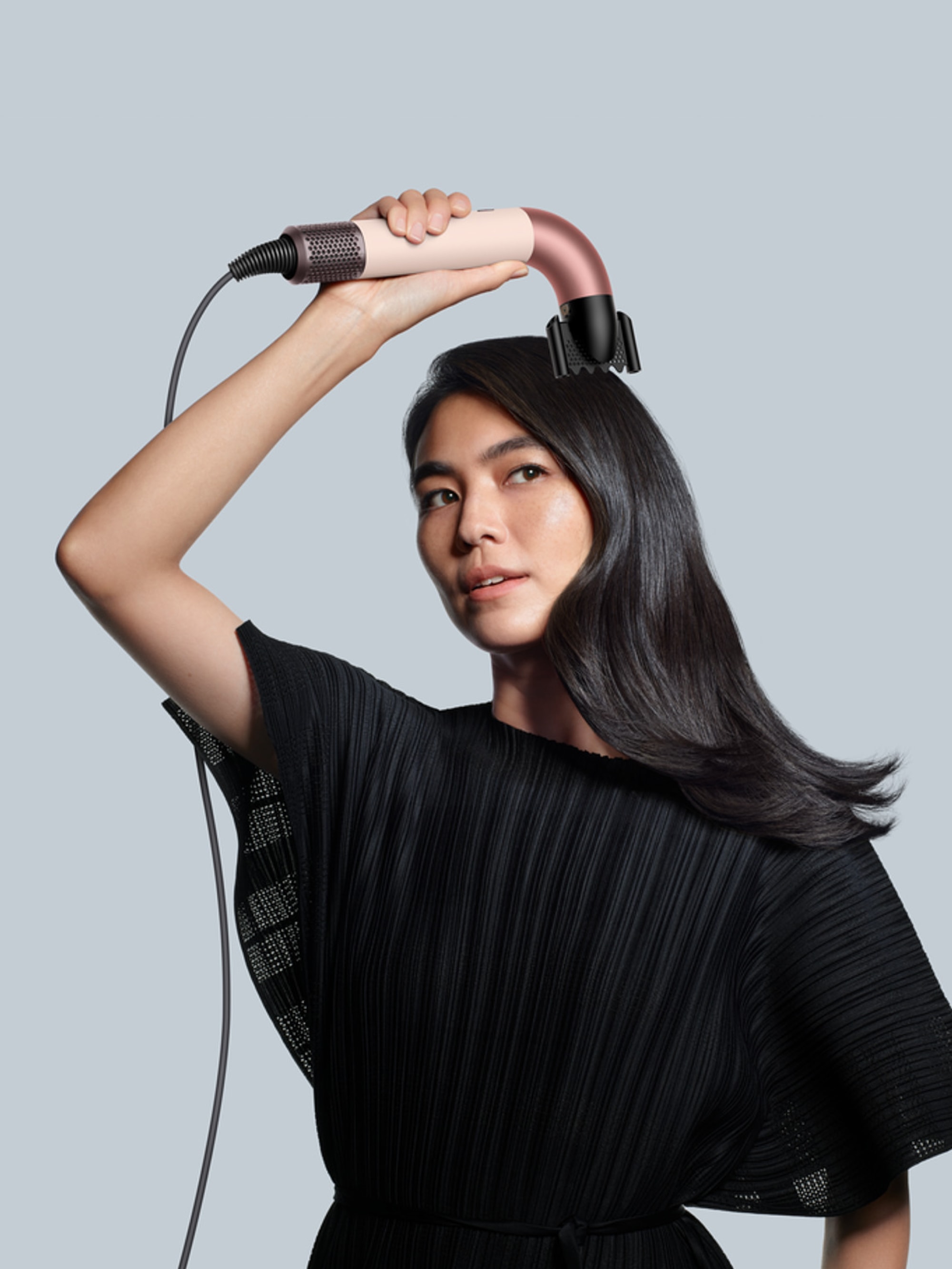 DYSON Haartrockner »Dyson Supersonic r™ straight + wavy in Ceramic Pink/Roségold«