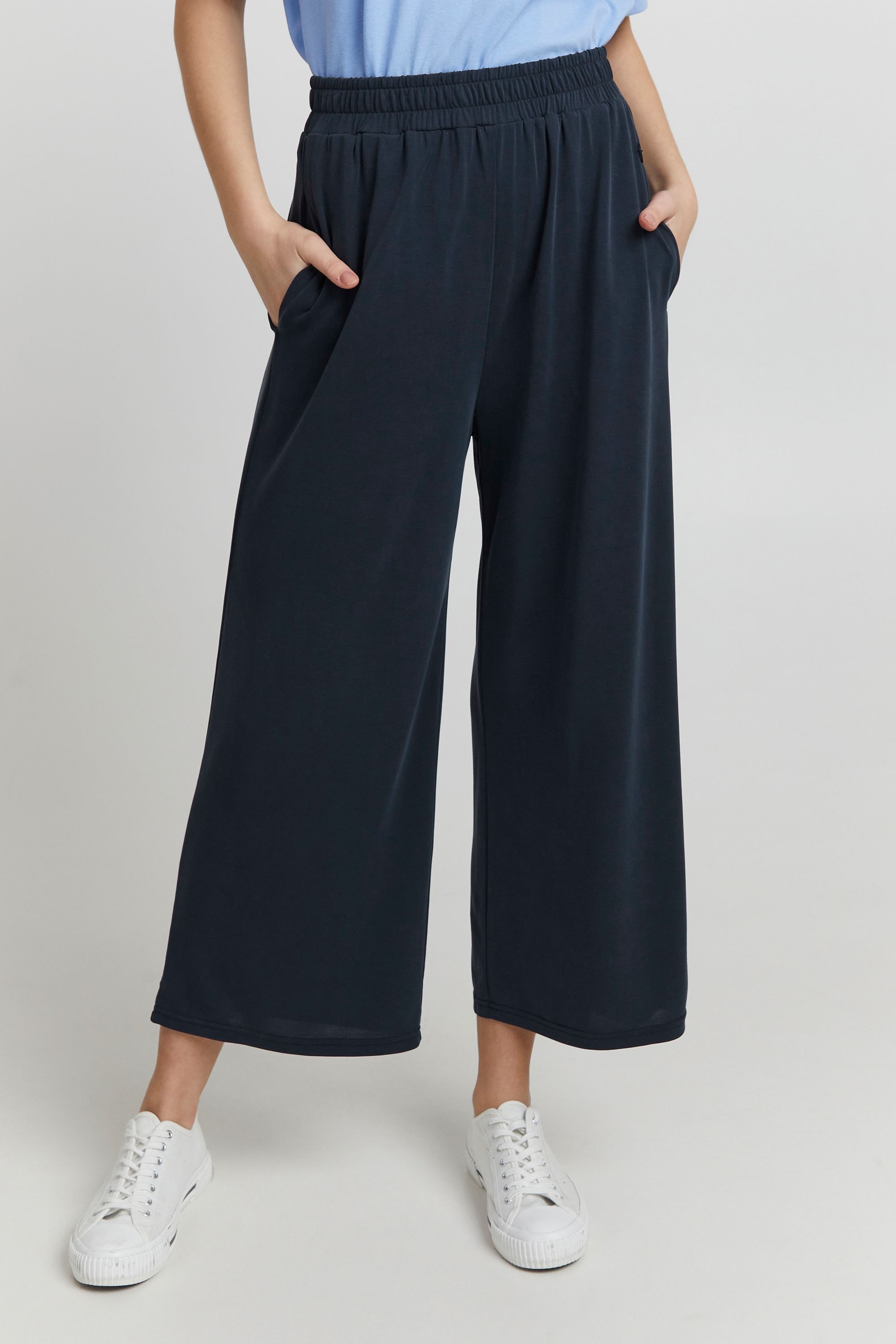 OXMO Stoffhose »Stoffhose OXBryndis«
