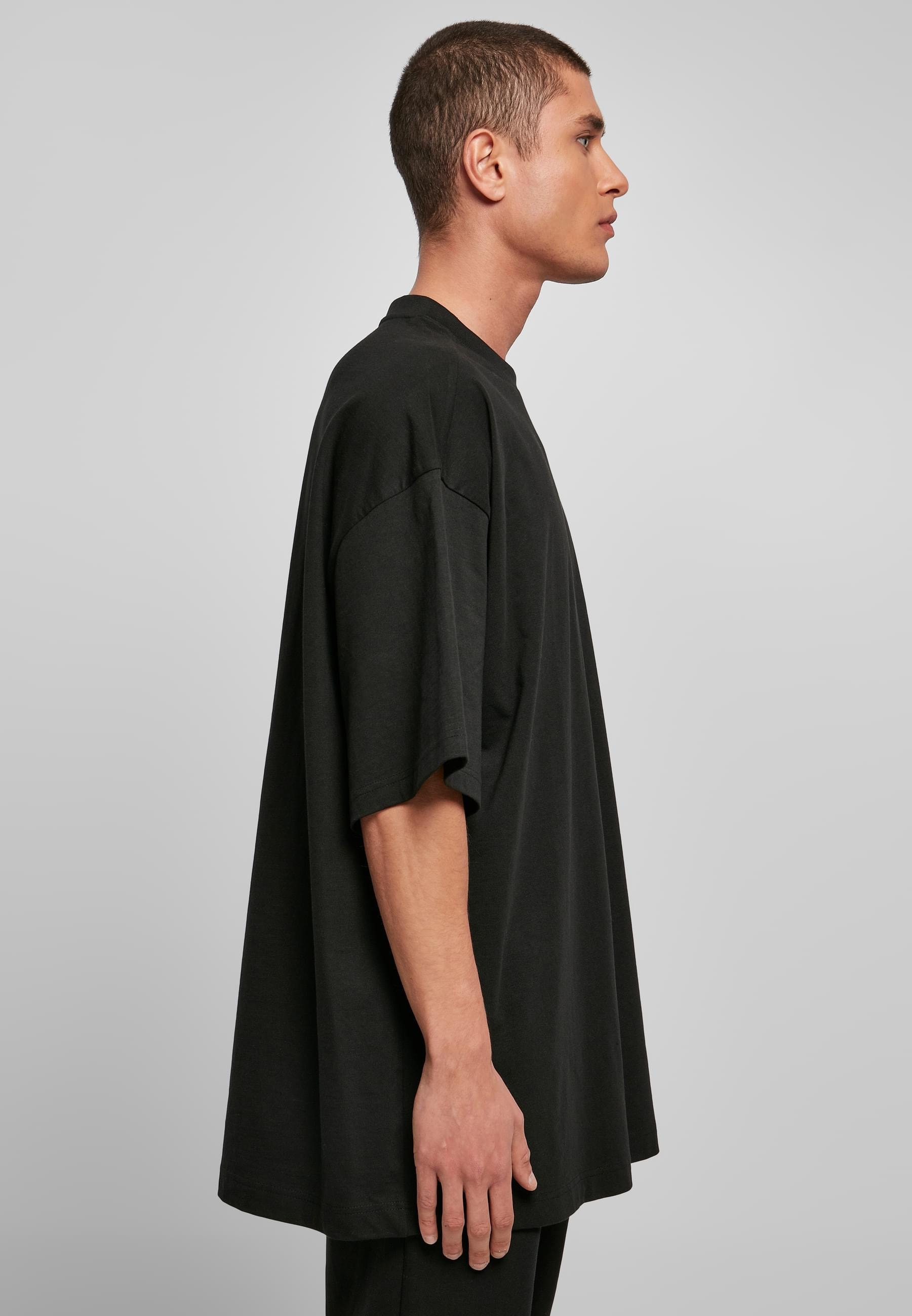 URBAN CLASSICS T-Shirt »Urban Classics Herren Huge Tee«, (1 tlg.)