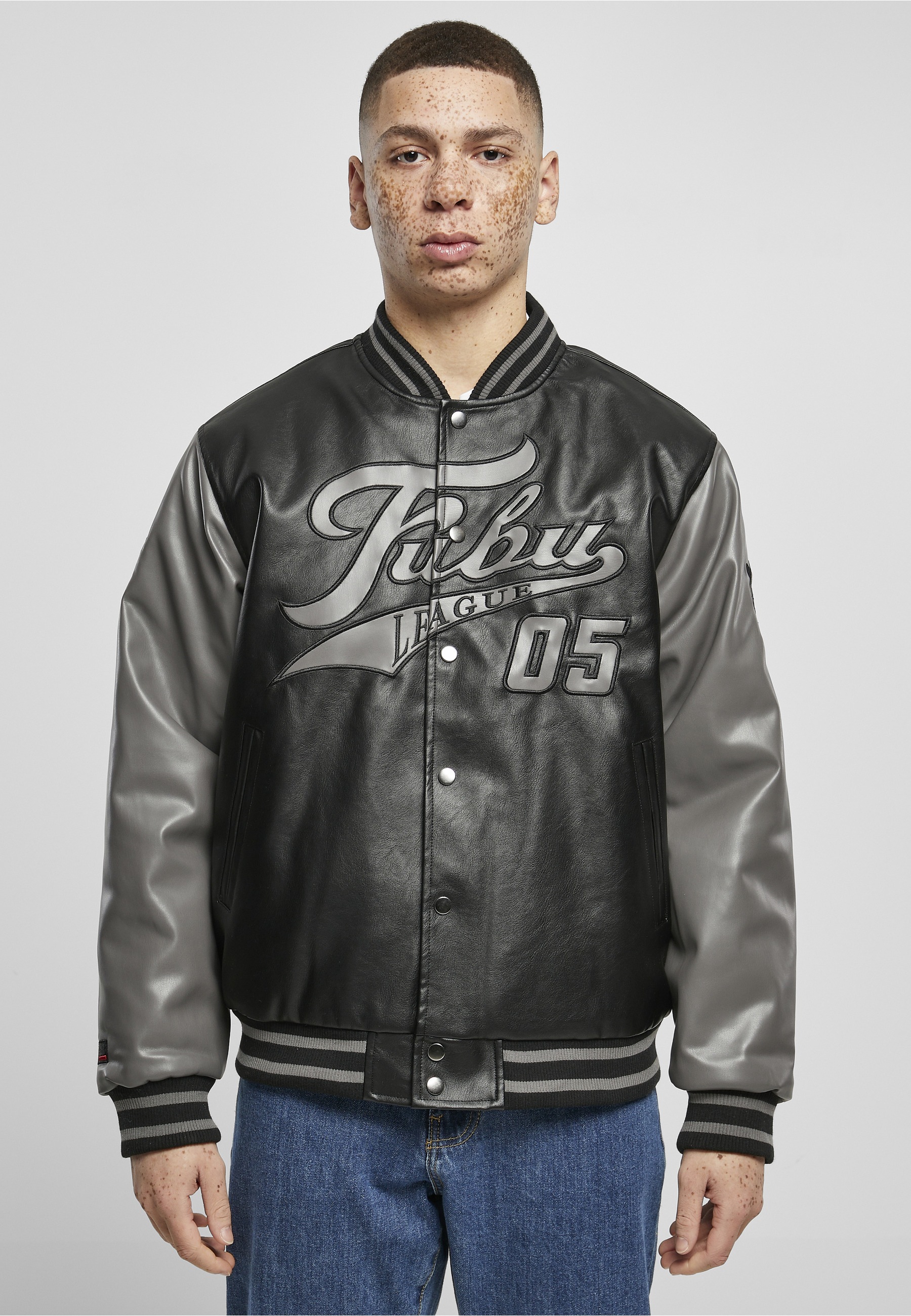 Fubu Anorak »Fubu Herren FM231-024-1 FUBU Varsity Leather Jacket« 1 Stk. tlg. ohne Kapuze