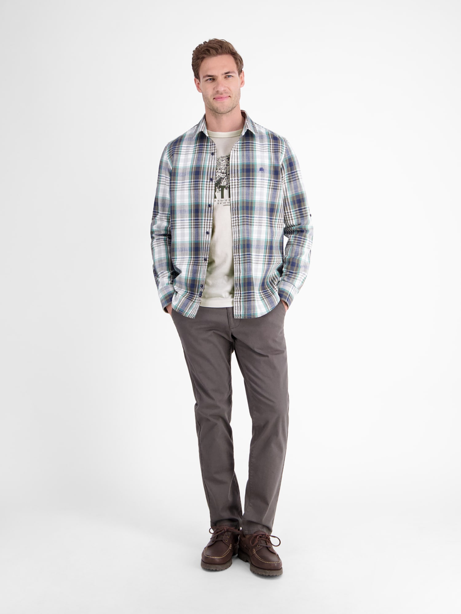 LERROS T-Shirt »LERROS Unifarbenes T-Shirt mit Brustprint«