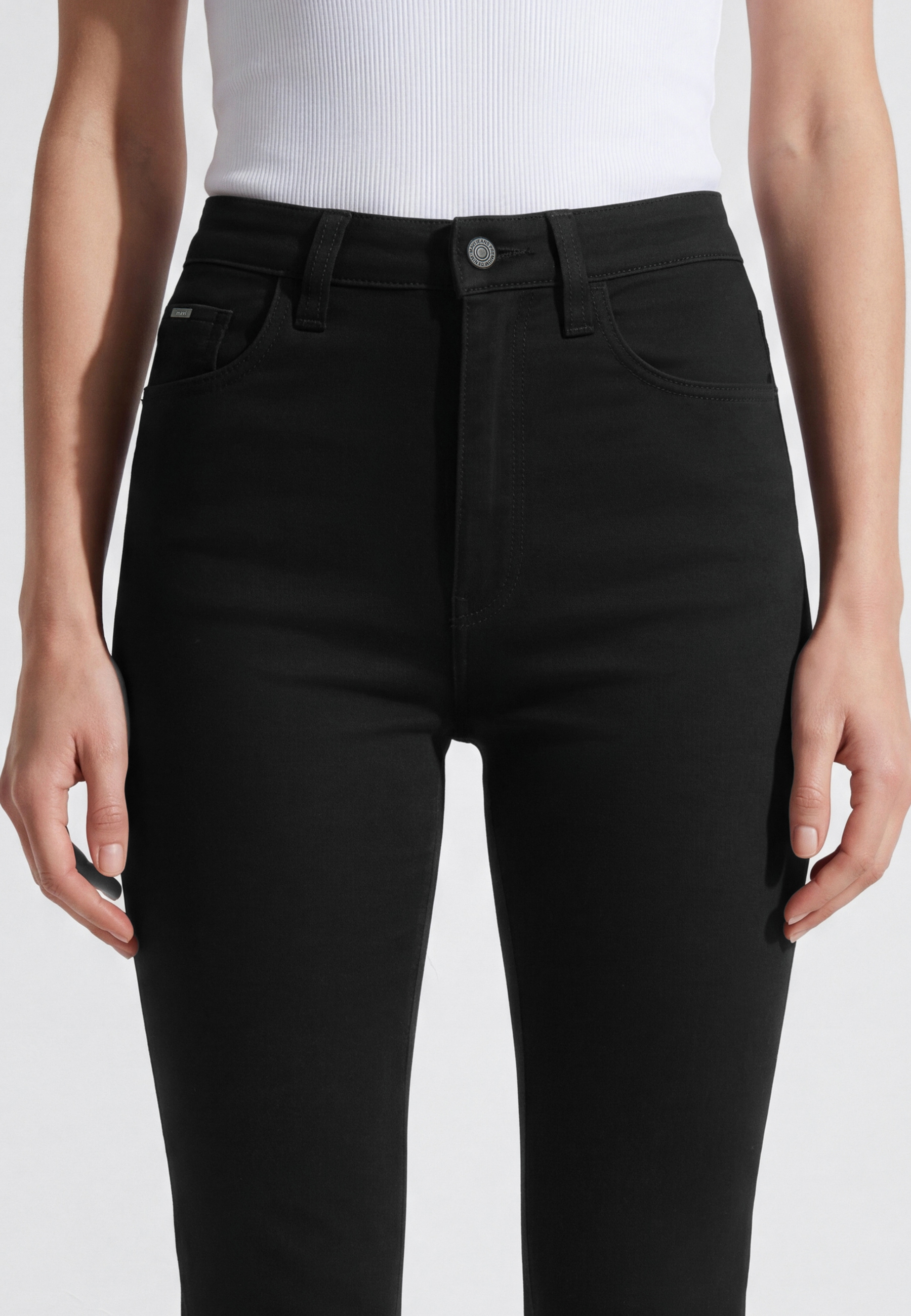 Mavi Straight-Jeans »KENDRA« gerde Form