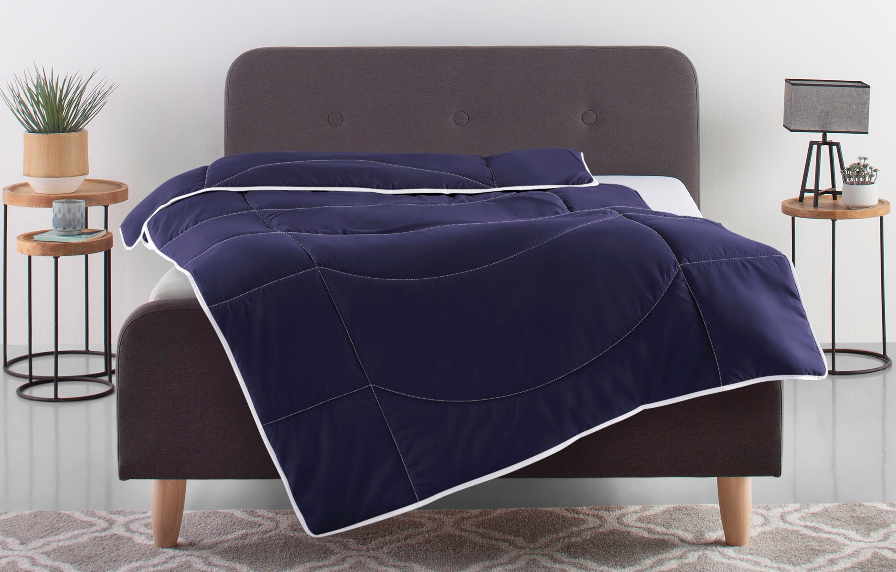 OTTO home Microfaserbettdecke "Microlux, Bettdecke 135x200 cm und Übergrößen bis 240x220cm" warm Füllung Feuchtigkeitsregulierende 3D Klimafaser (Polyester) 1 Stk. tlg. fest versteppter Bezug - keine Bettwäsche nötig, Sommer, Winter