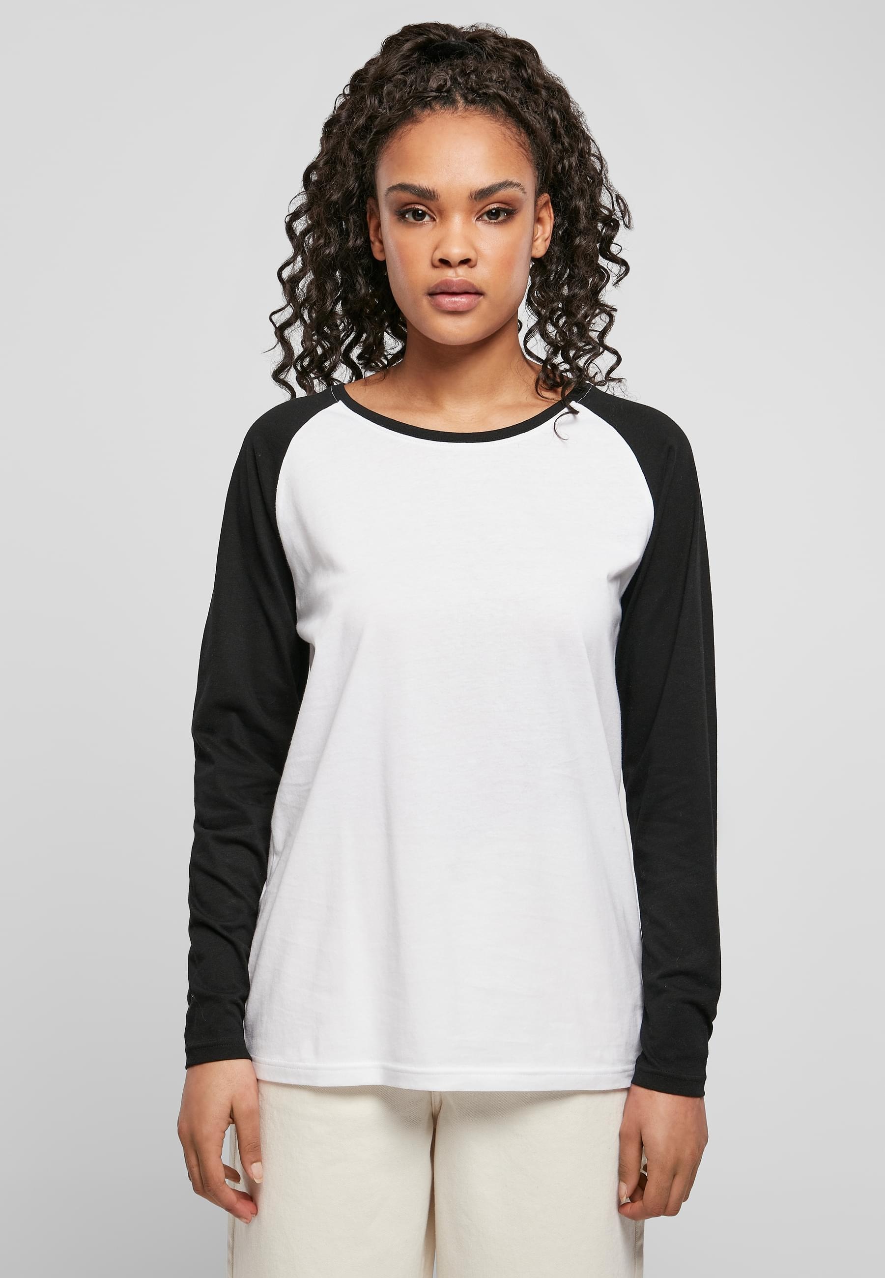URBAN CLASSICS Langarmshirt »Urban Classics Damen Ladies Contrast Raglan Longsleeve«, (1 tlg.)