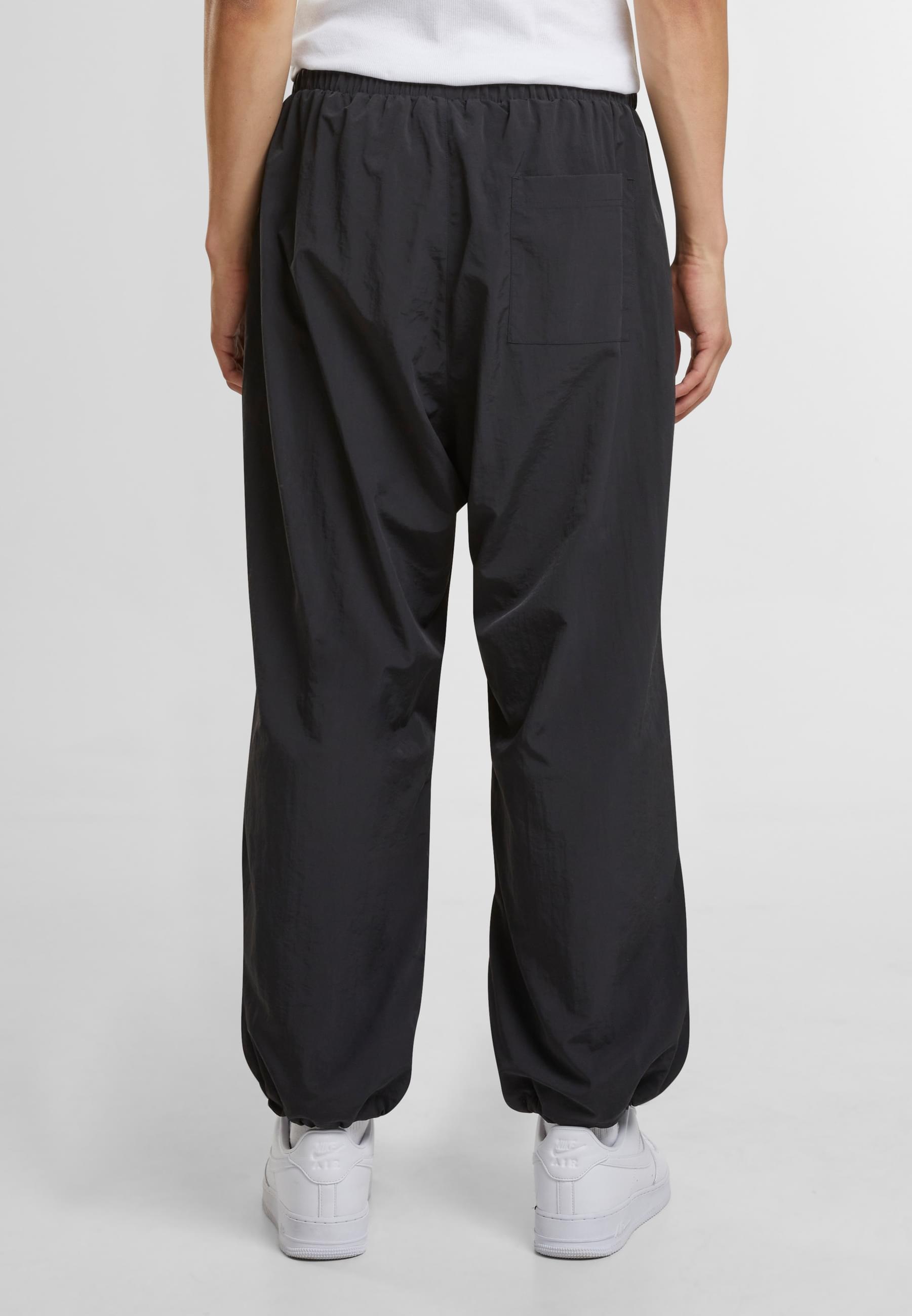 URBAN CLASSICS Stoffhose »Urban Classics Herren Nylon Parachute Pants«, (1 tlg.)