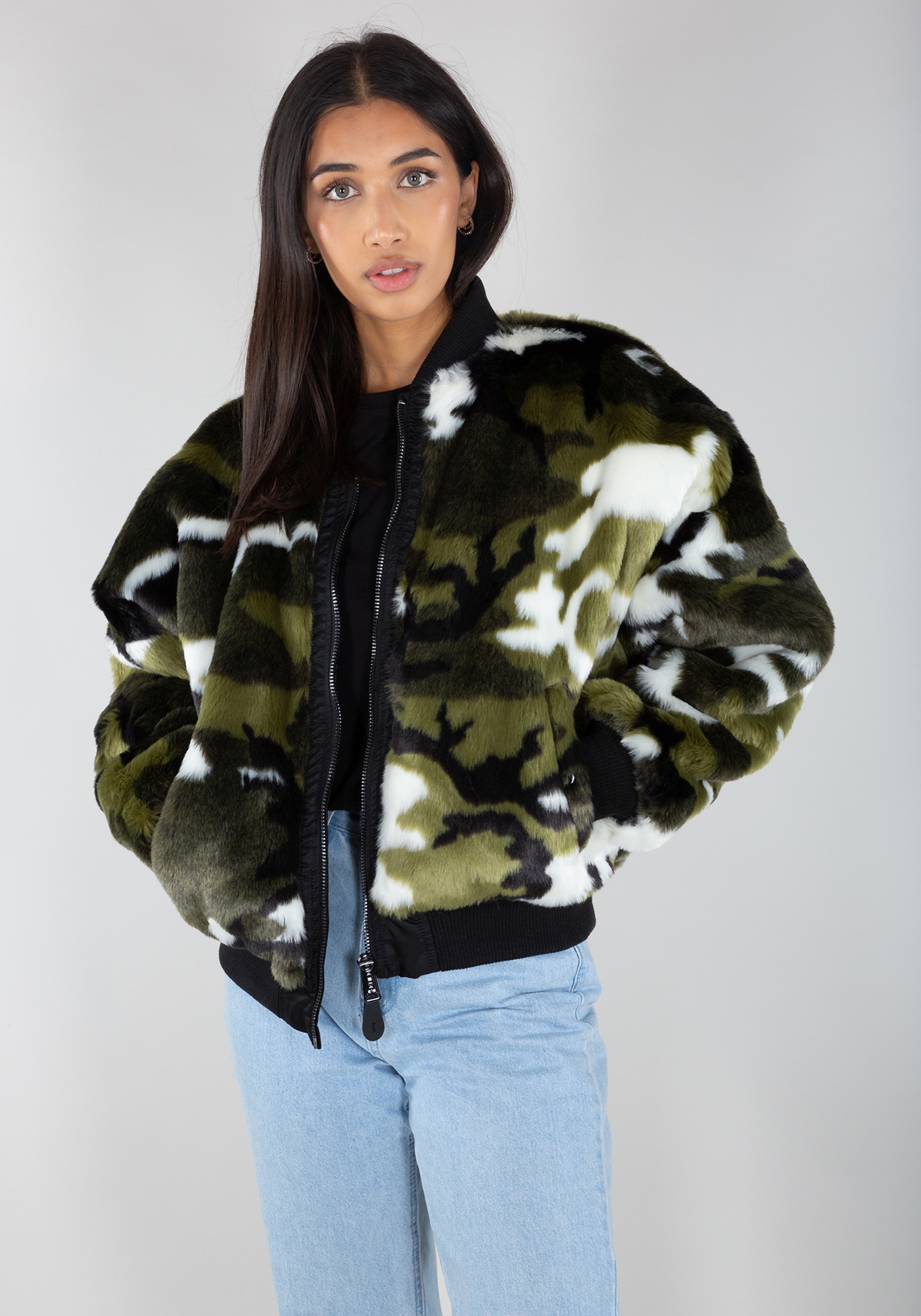 Alpha Industries Bomberjacke »Alpha Industries Women - Bomber Jackets MA-1 OS Rev.Fur Wmn«