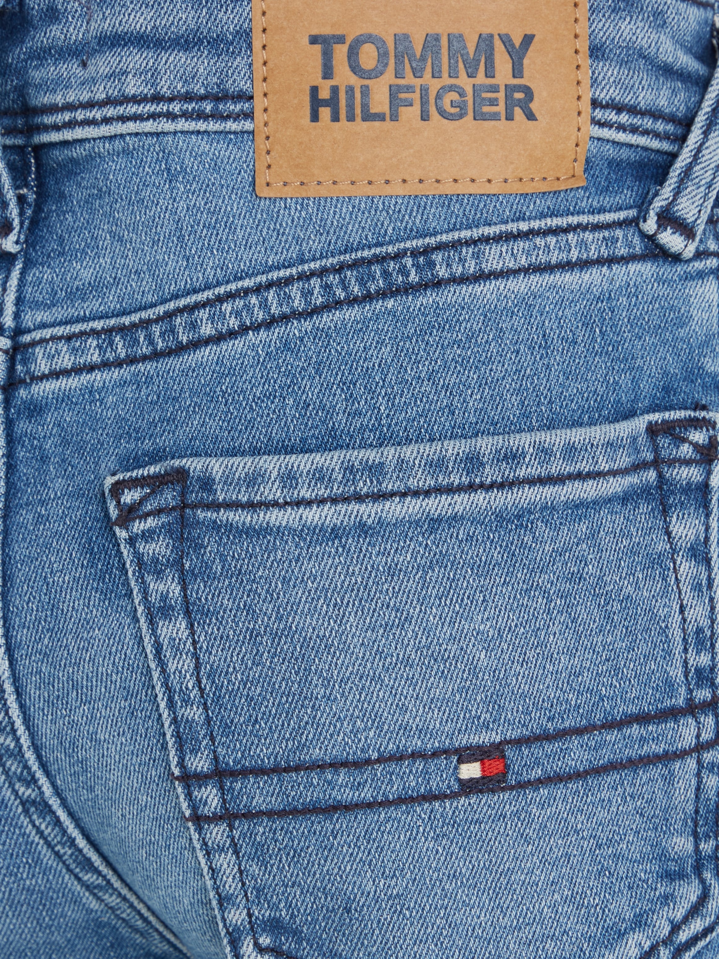 Tommy Hilfiger Stretch-Jeans »SCANTON Y MID BLUE«, mit Leder-Badge