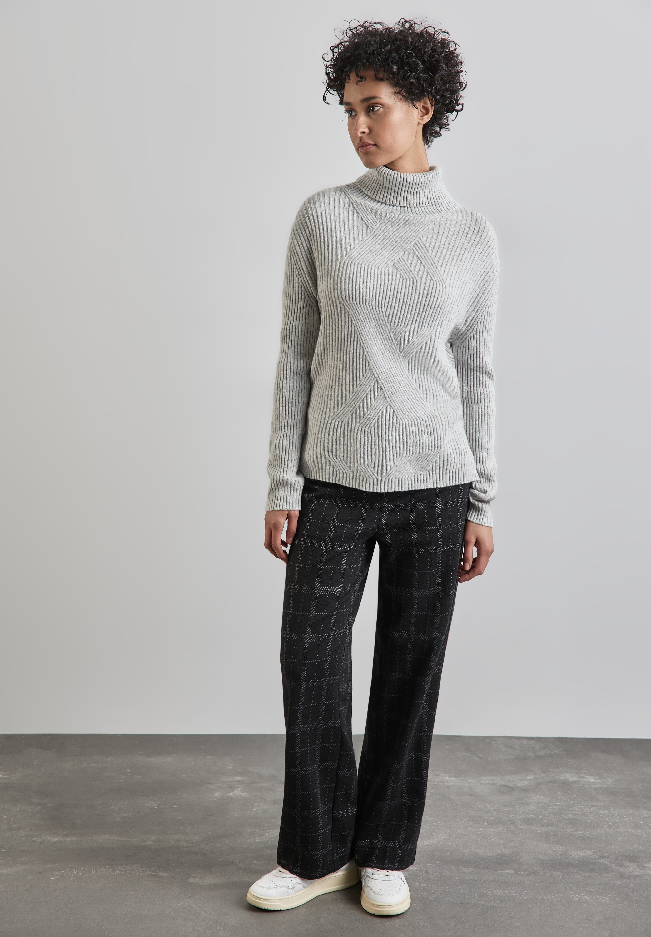 STREET ONE Strickpullover, mit Stehkragen