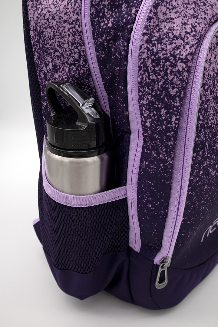 neoxx Schulrucksack »Fly, Glitterally perfect«, Reflektionsnaht, aus recycelten PET-Flaschen