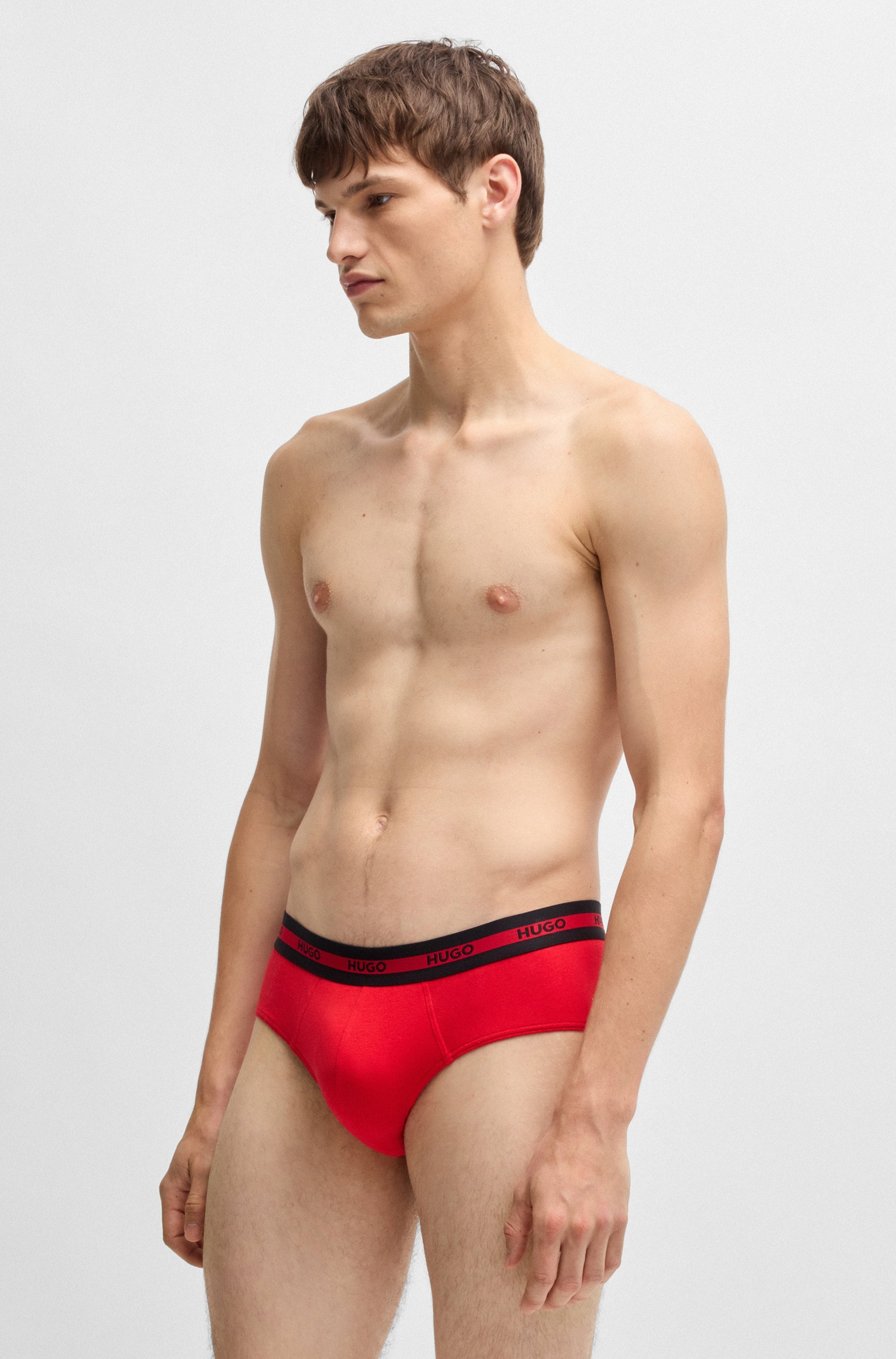 HUGO Underwear Slip, (Packung, 3 St., Im Dreierpack), mit Kontraststreifen und Logoschriftzügen auf dem Bund