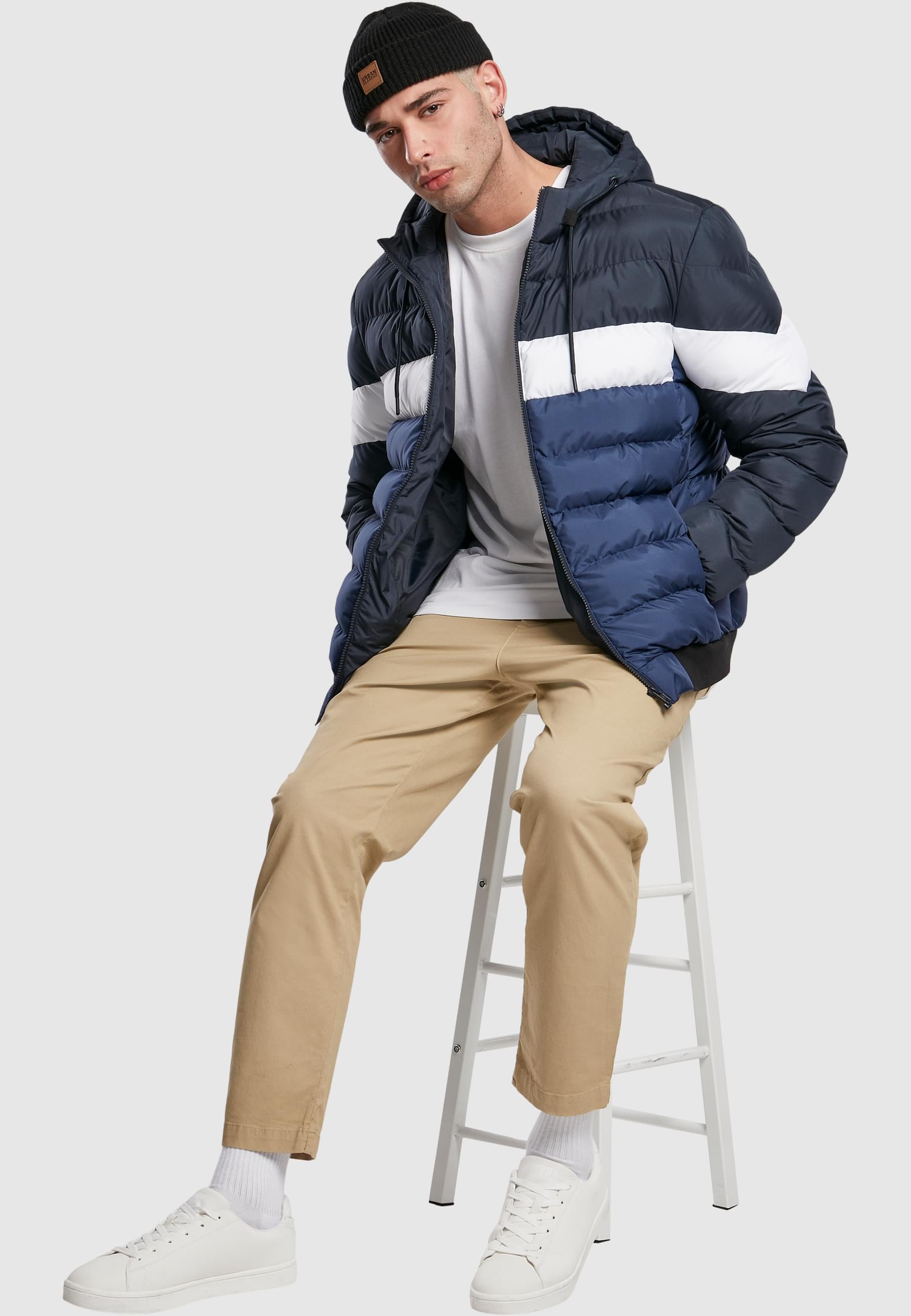 URBAN CLASSICS Winterjacke »Urban Classics Herren Colorblock Bubble Jacket«, (1 St.), mit Kapuze