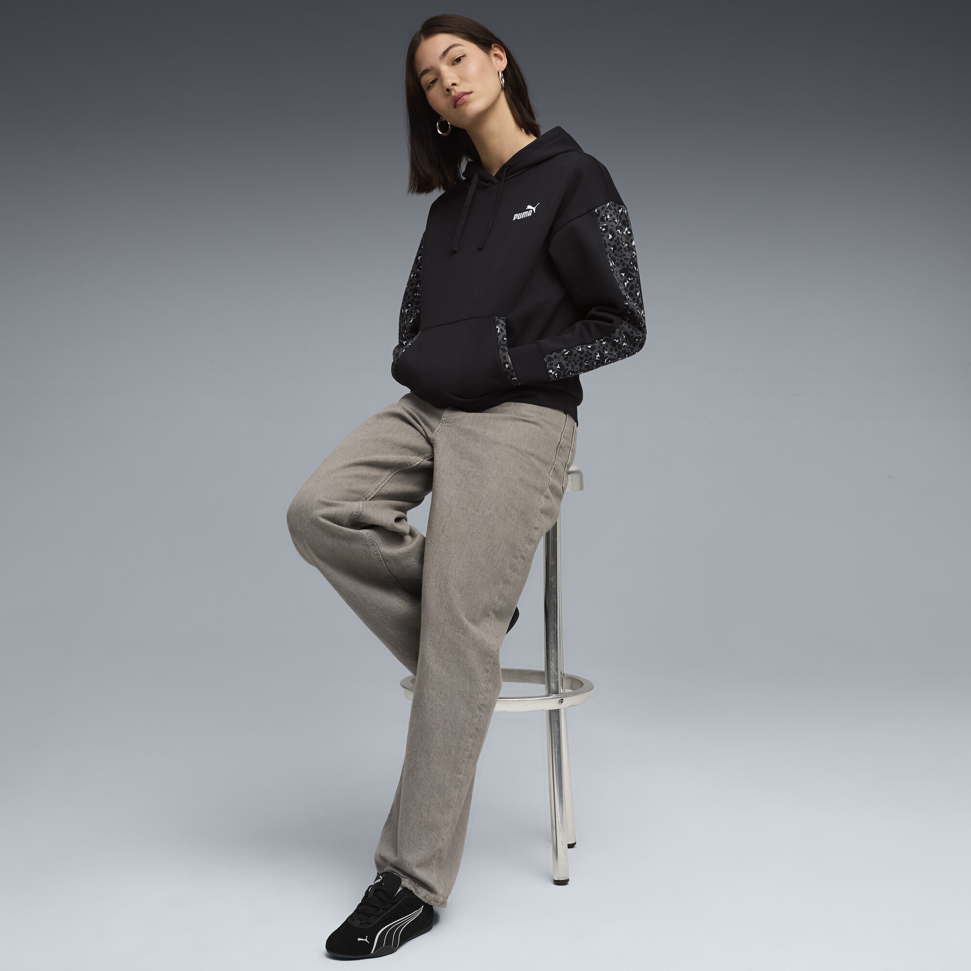 PUMA Hoodie »Essentials Comfort Hoodie mit Animal-Print Damen«