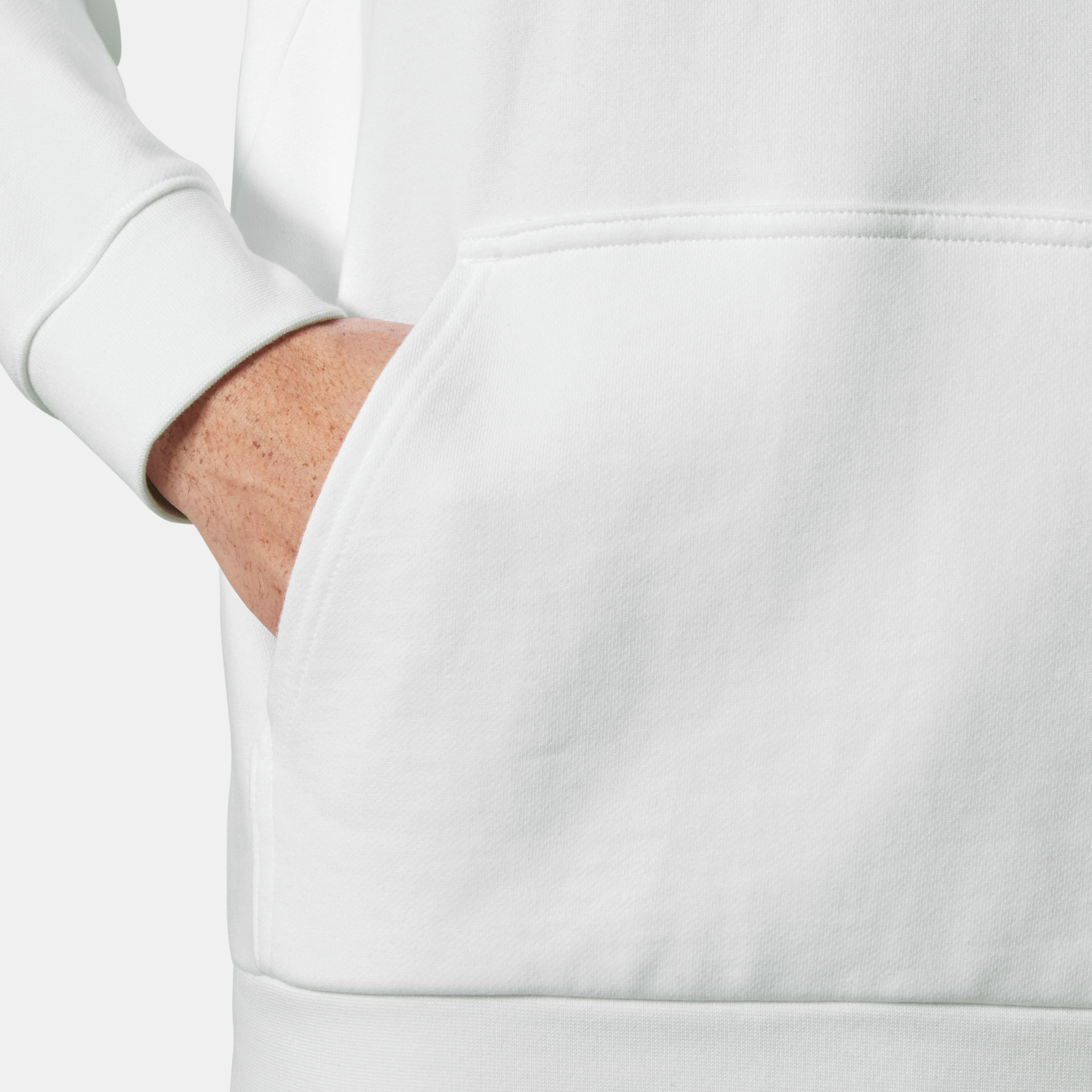 Helly Hansen Kapuzensweatshirt »HH LOGO HOODIE 3.0«, mit Kängurutasche, sportliche Passform
