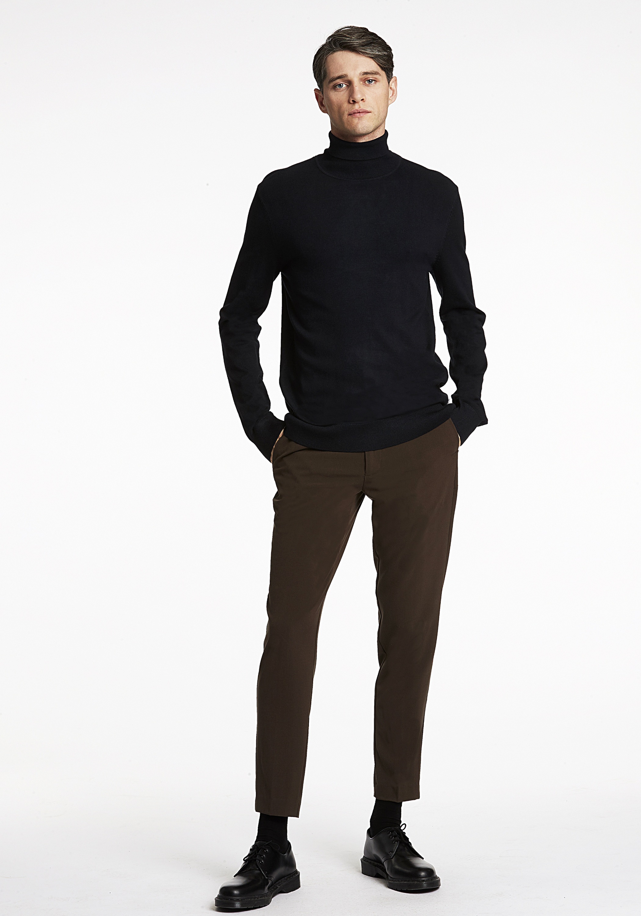 Thumbnail - LINDBERGH "Rollkragenpull Slim Fit"