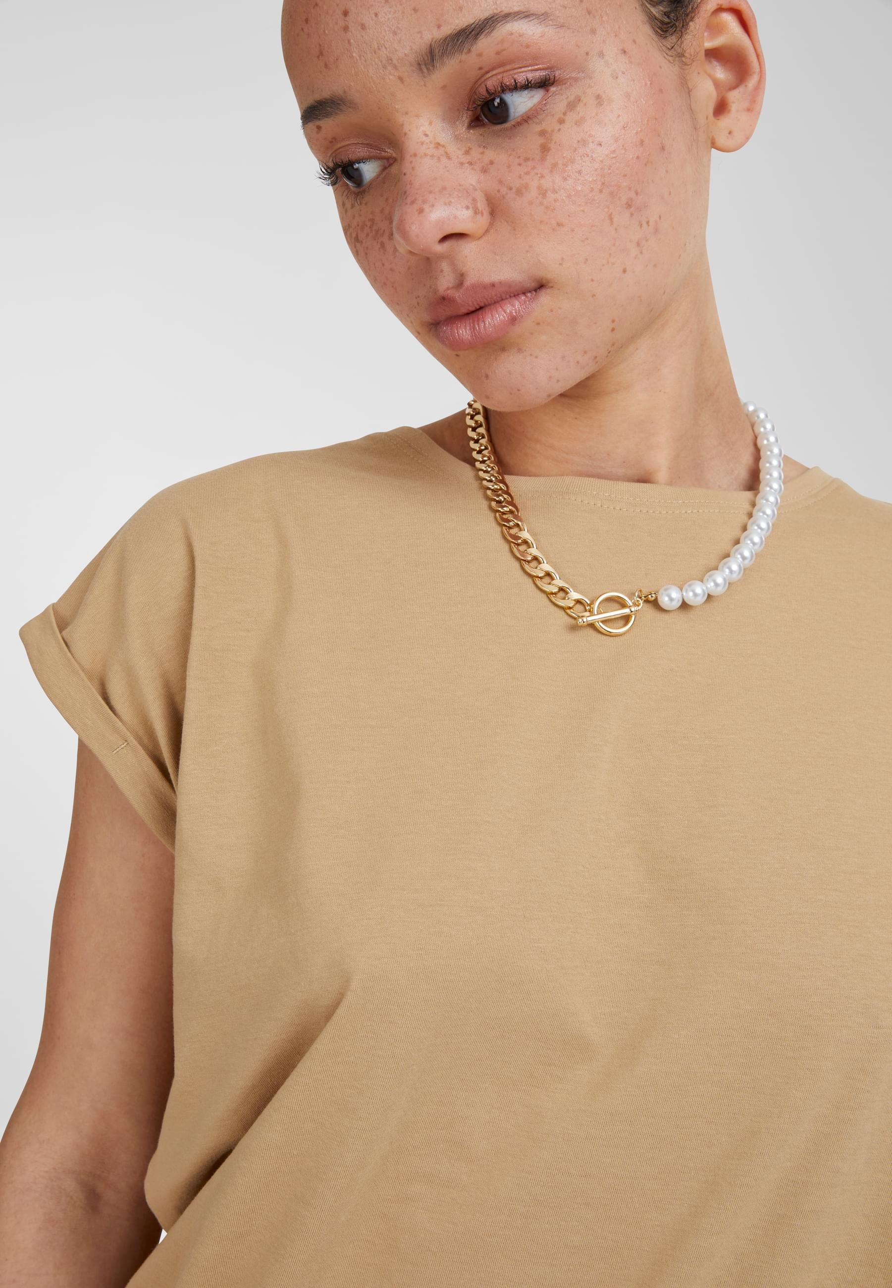 URBAN CLASSICS Kurzarmshirt »Urban Classics Damen Ladies Extended Shoulder Tee«, (1 tlg.)