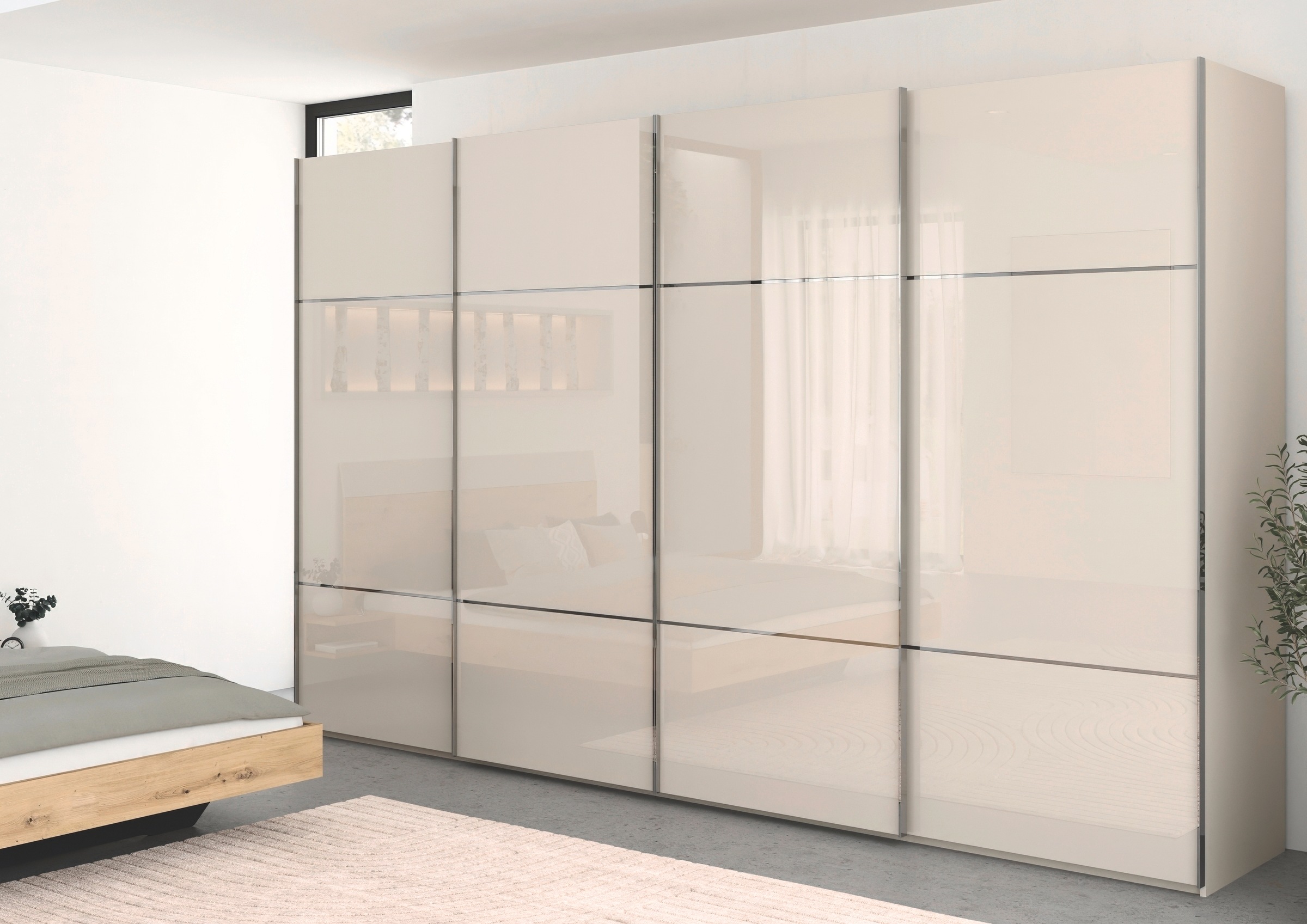 rauch Schwebetürenschrank »Kleiderschrank Schrank Garderobe Schlafzimmerschrank SCALE-TRIO«, edle dreigeteilte Front mit 2 Zierleisten Glasfront MADE IN GERMANY