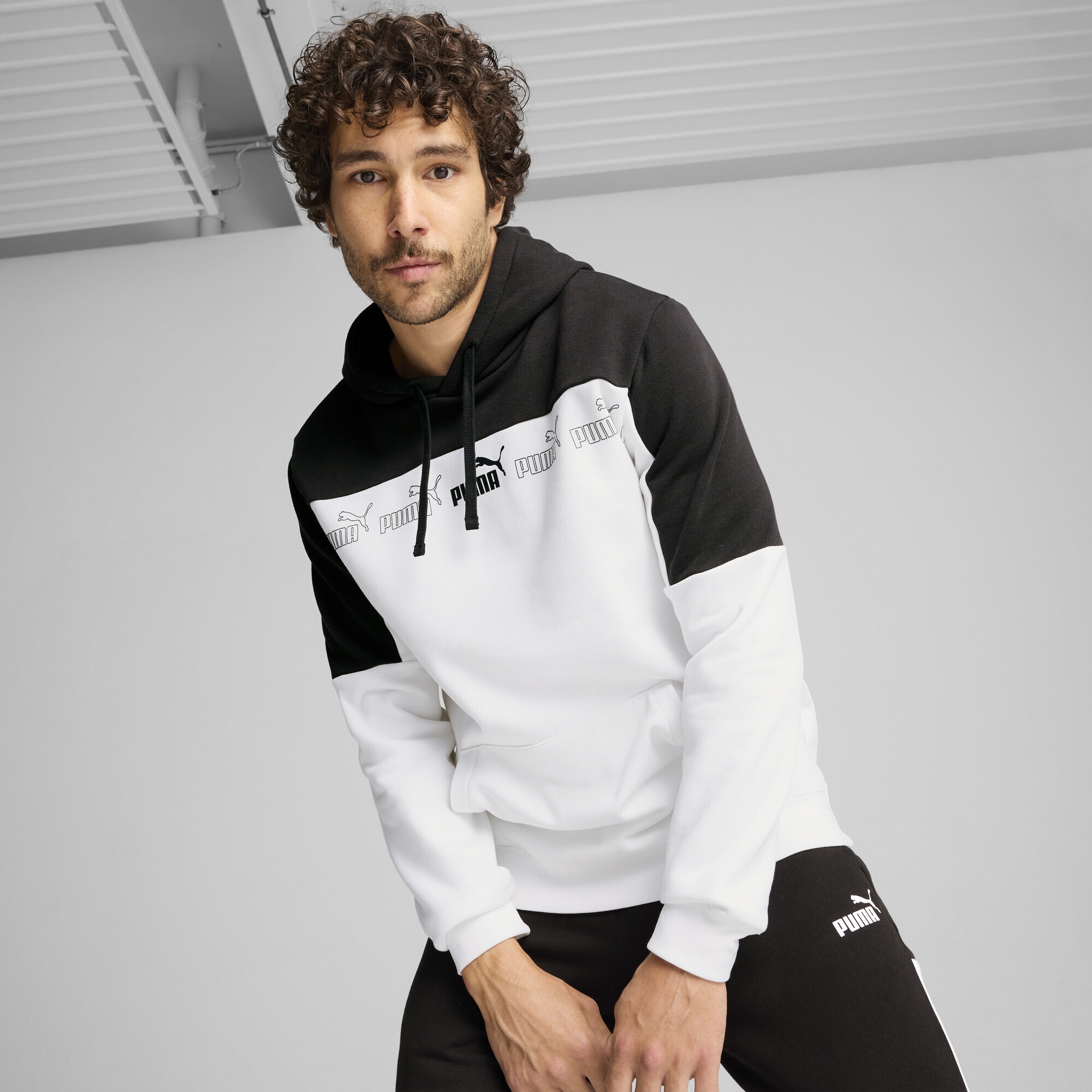 PUMA Hoodie »Around The Block Hoodie Herren«