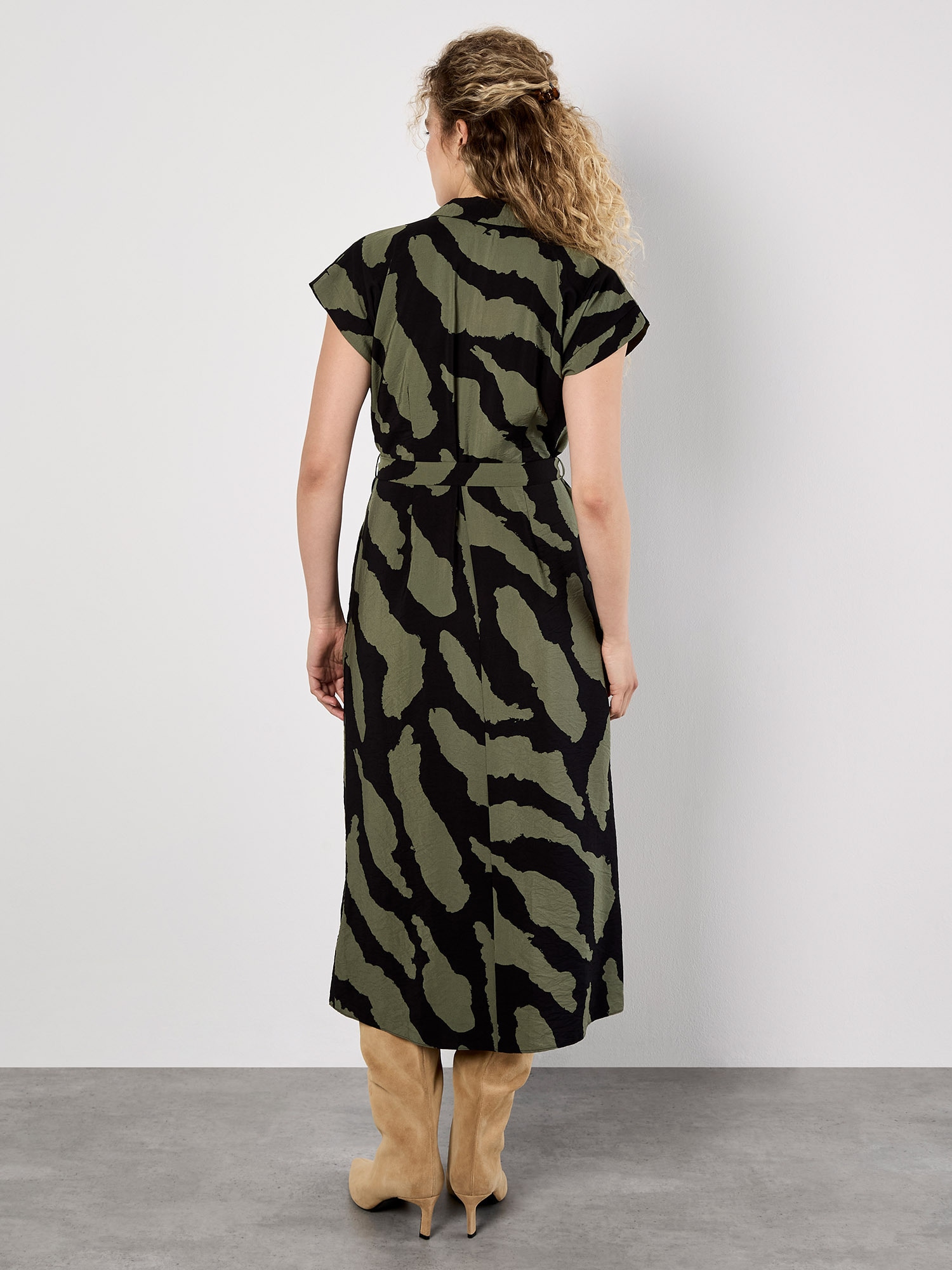 Apricot Hemdblusenkleid »Midikleid« mit Gürtel, 2 tlg. mit Zebradruck