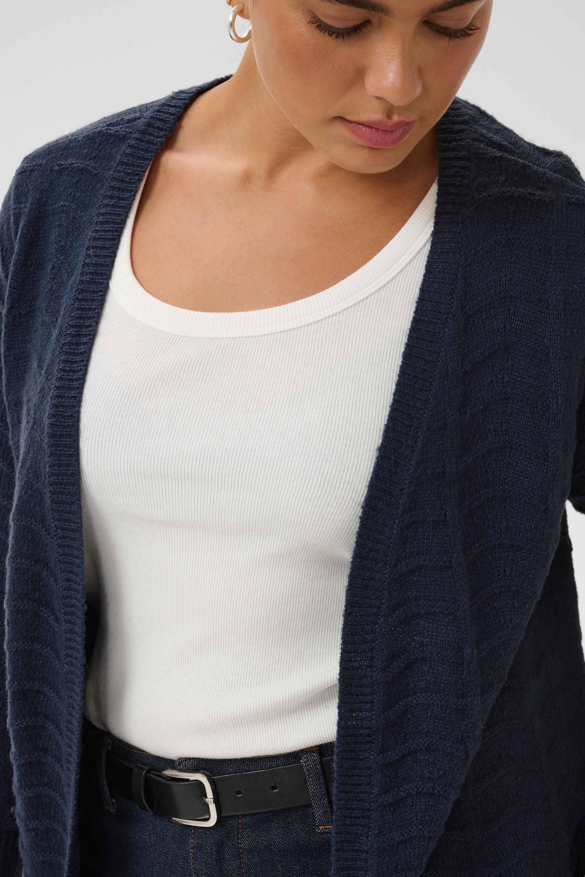 KAFFE Curve Strickjacke »KAFFE Curve Strickjacke KCemana«