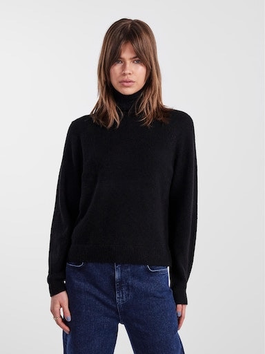 pieces Rollkragenpullover "PCJULIANA LS ROLLNECK KNIT NOOS BC"