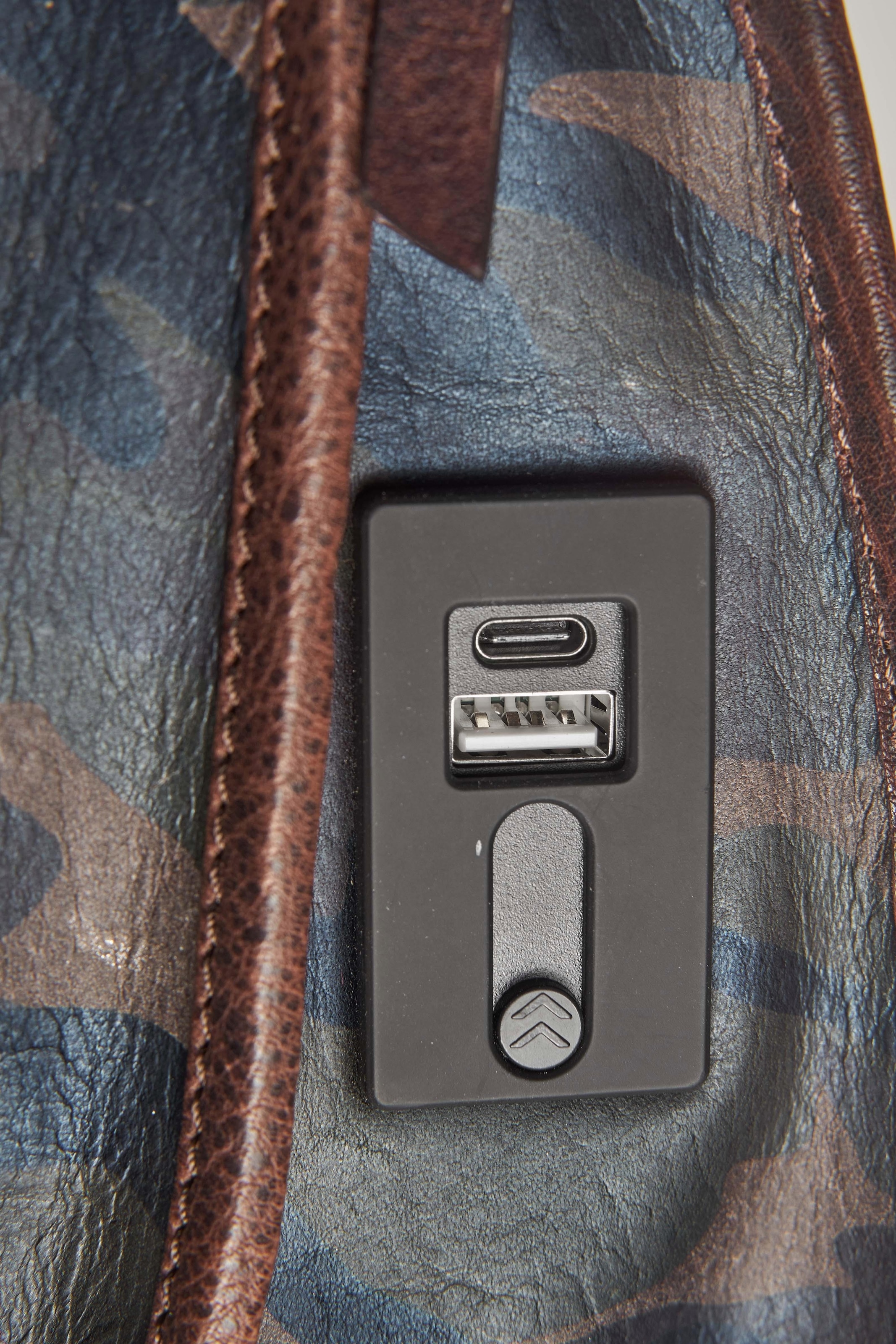 Packenger Laptoptasche »Urban Style, Berlin, Camouflage«, Arbeitstasche Freizeittasche mit Powerbank und USB-Schleuse