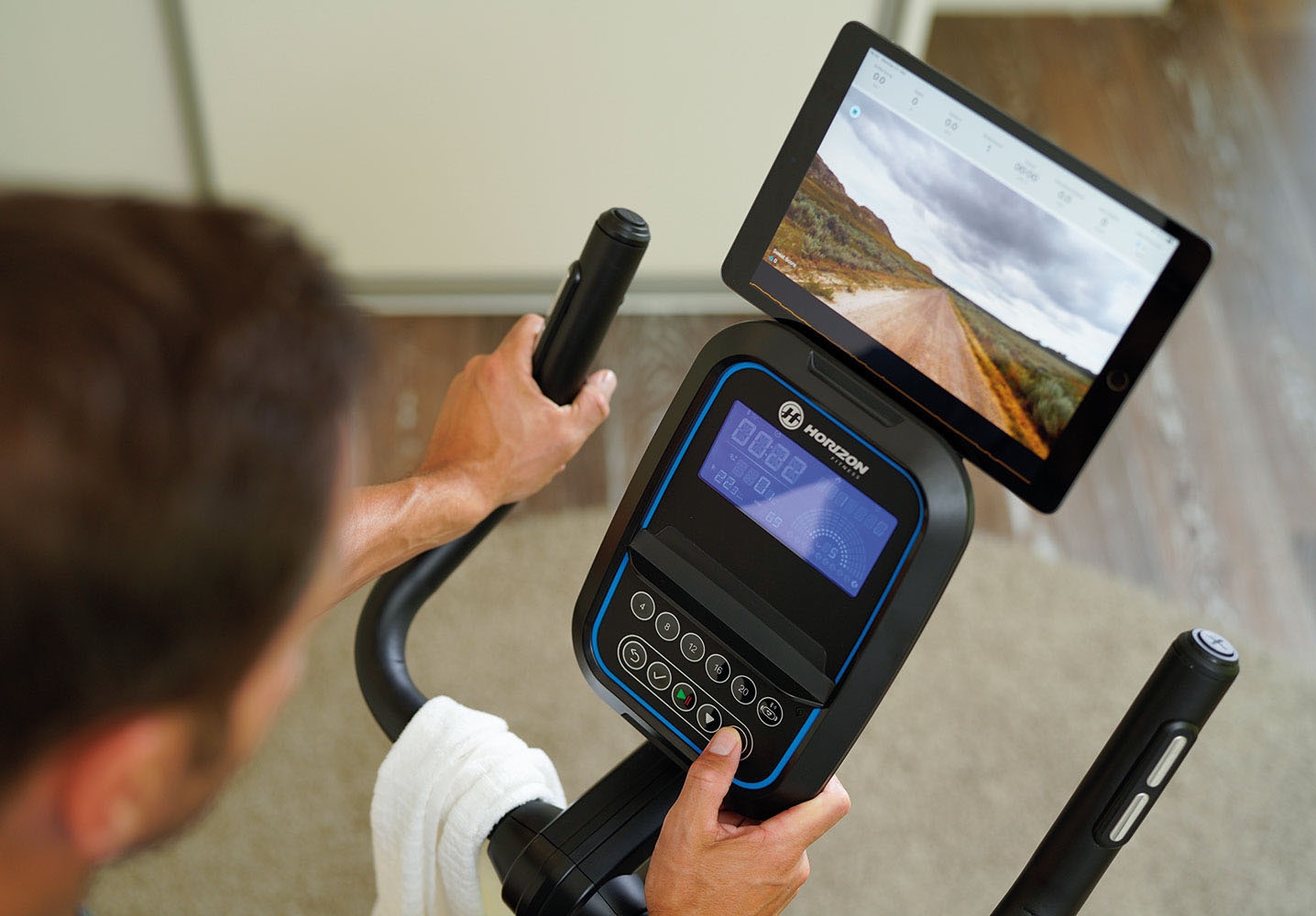 Horizon Fitness Heimtrainer »Paros 3.0«, (mit Tablet-Halterung)