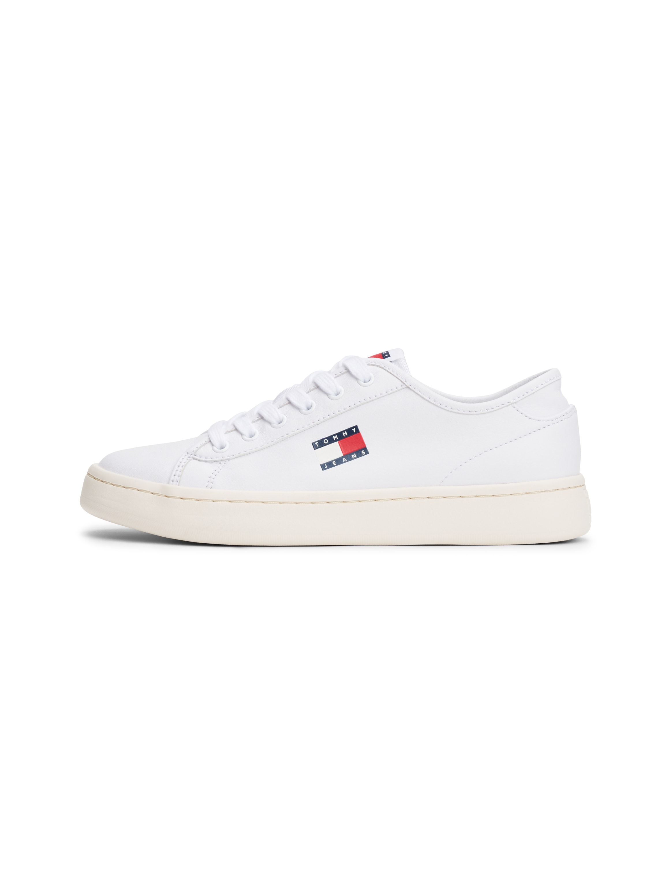 Tommy Jeans Plateausneaker »TJW LIGHTWEIGHT COURT SNEAKER«, Freizeitschuh, Halbschuh, Schnürschuh mit plakativer Logoflag