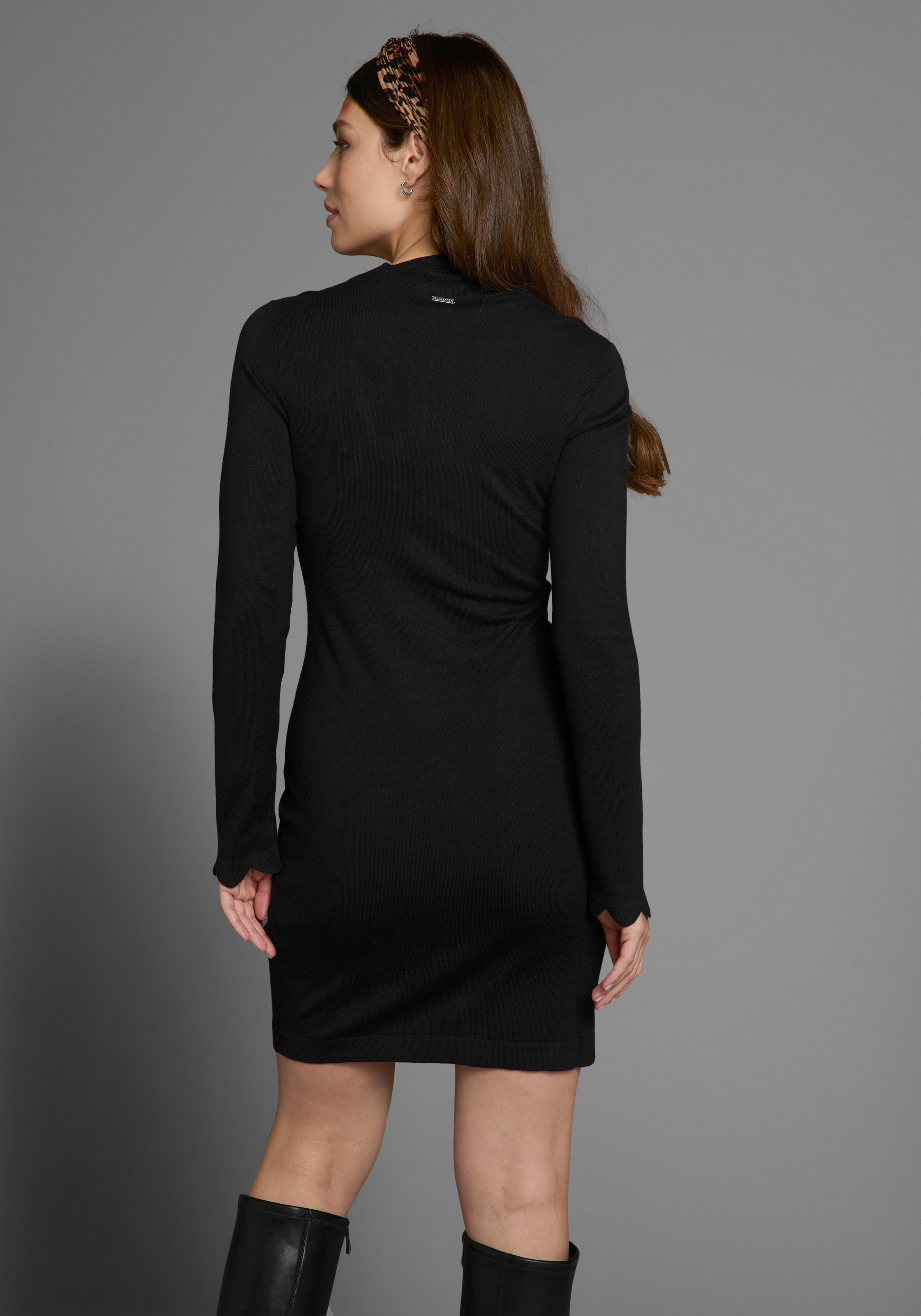 Laura Scott Strickkleid, kurzes Kleid, figurbetont, aus Viskosemischung, la günstig online kaufen