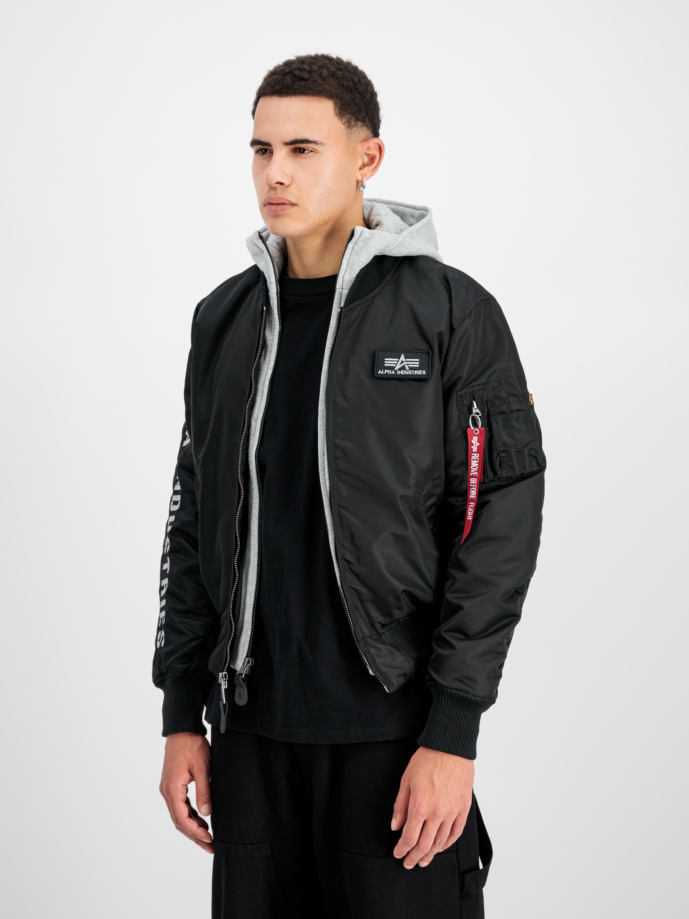 Alpha Industries Bomberjacke "MA-1 D-TEC SE", mit Kapuze günstig online kaufen