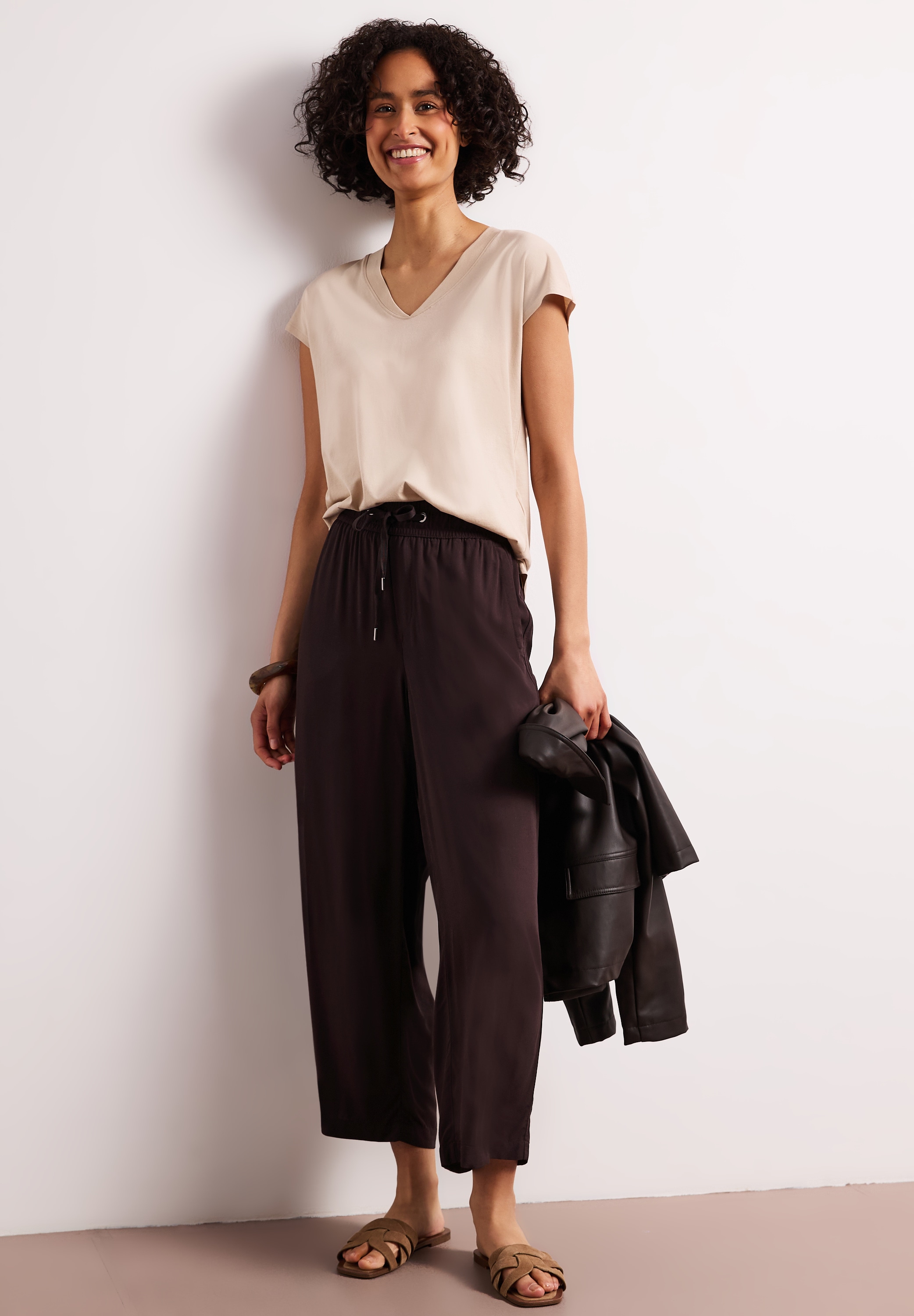 STREET ONE Stoffhose »Style Emee«  3/4-Sommerhose mit elastischem Bund und Tunnelzug