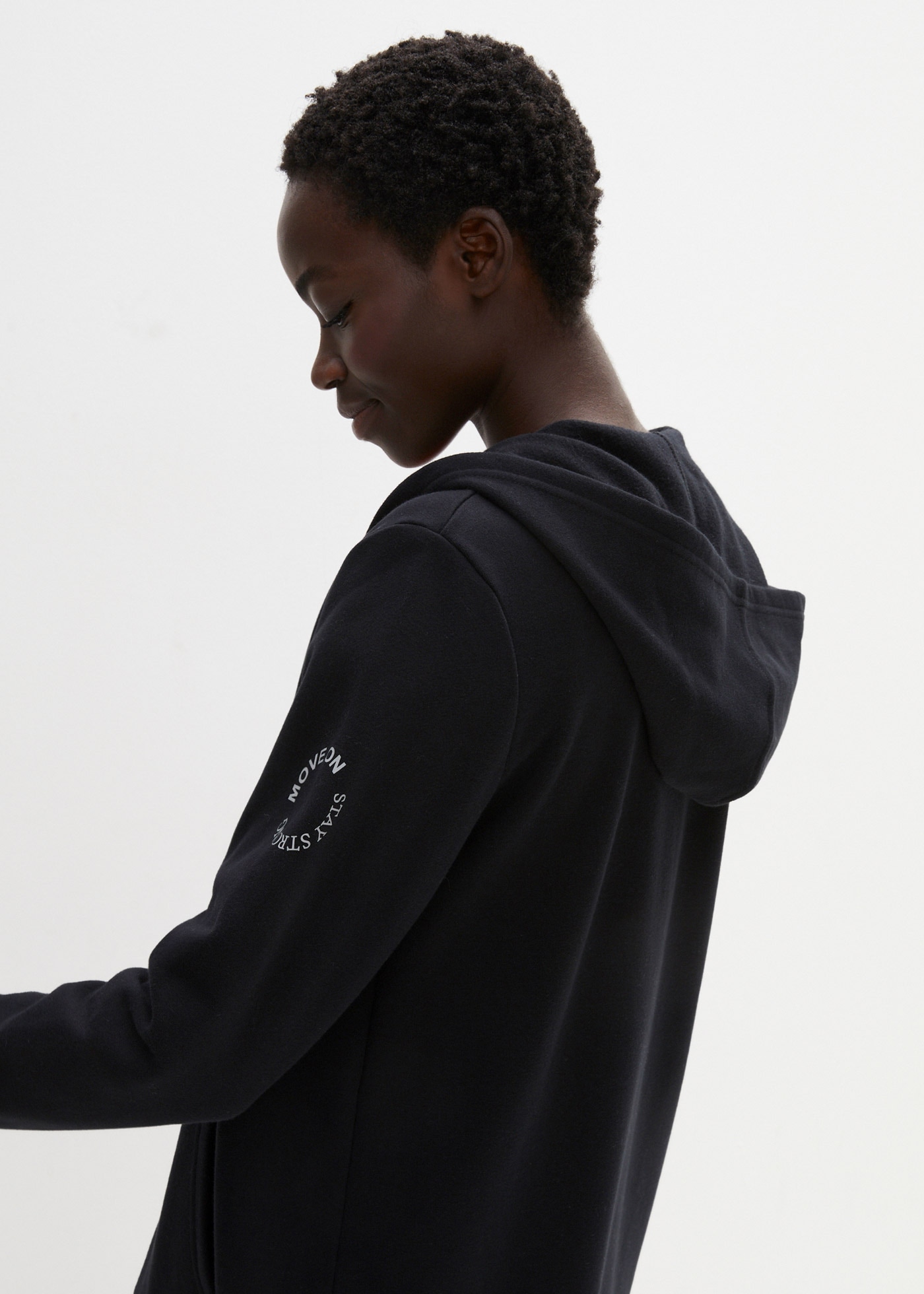 bonprix Sweatjacke »Long-Sweatjacke« mit Nahtreißverschluss, aus Baumwolle und Polyester