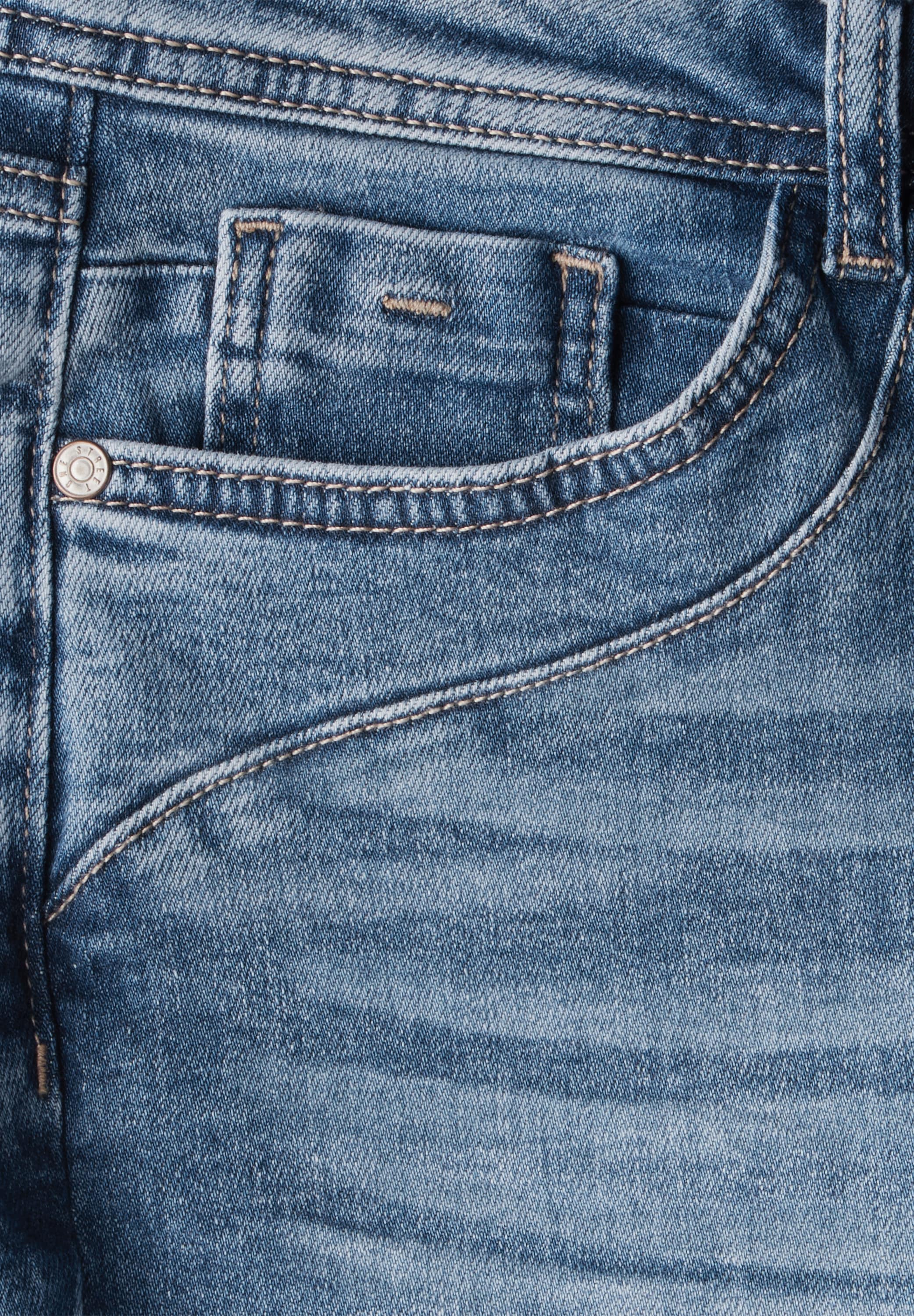 STREET ONE Loose-fit-Jeans, aus Baumwolle mit Stretchanteil
