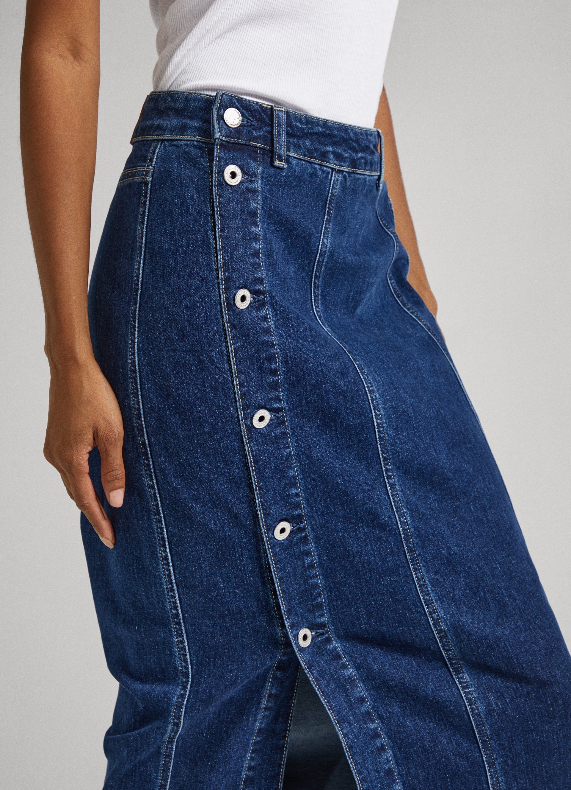 Pepe Jeans Jeansrock »MIDI SKIRT«, mit Knopfleiste und Schlitz