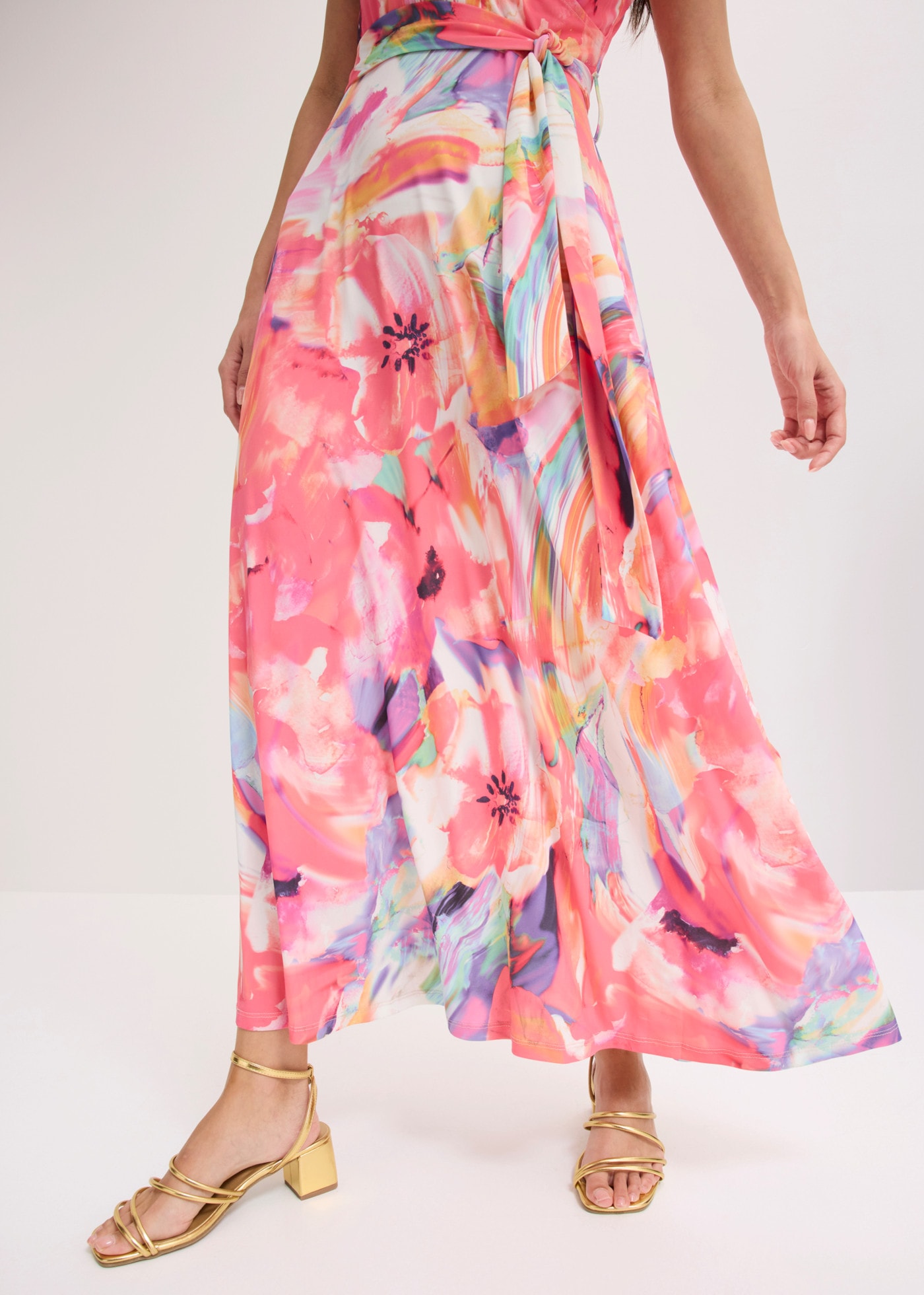 bonprix Maxikleid farbenfrohes Muster, leichtes Material aus Polyester und Elasthan