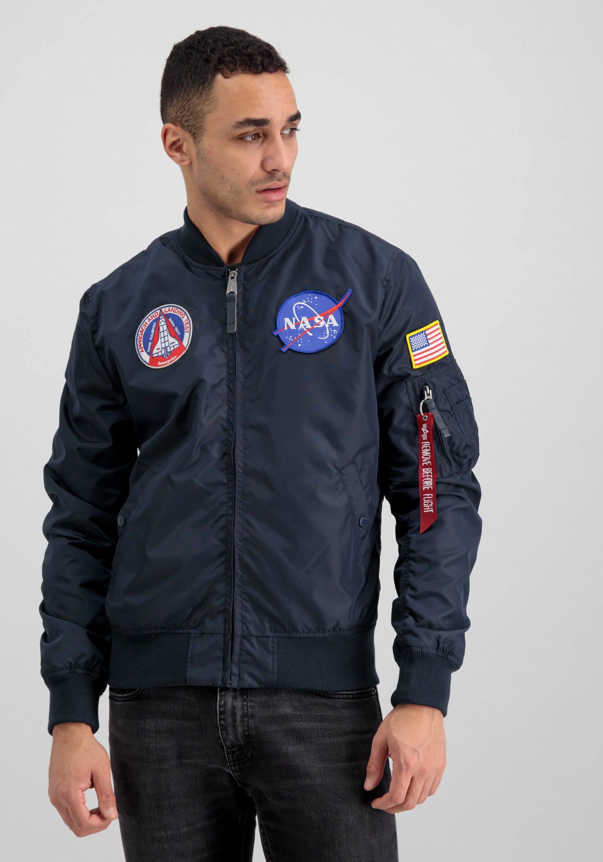 Alpha Industries Bomberjacke »ALPHA INDUSTRIES Men - Bomber Jackets MA-1 TT NASA Reversible II«