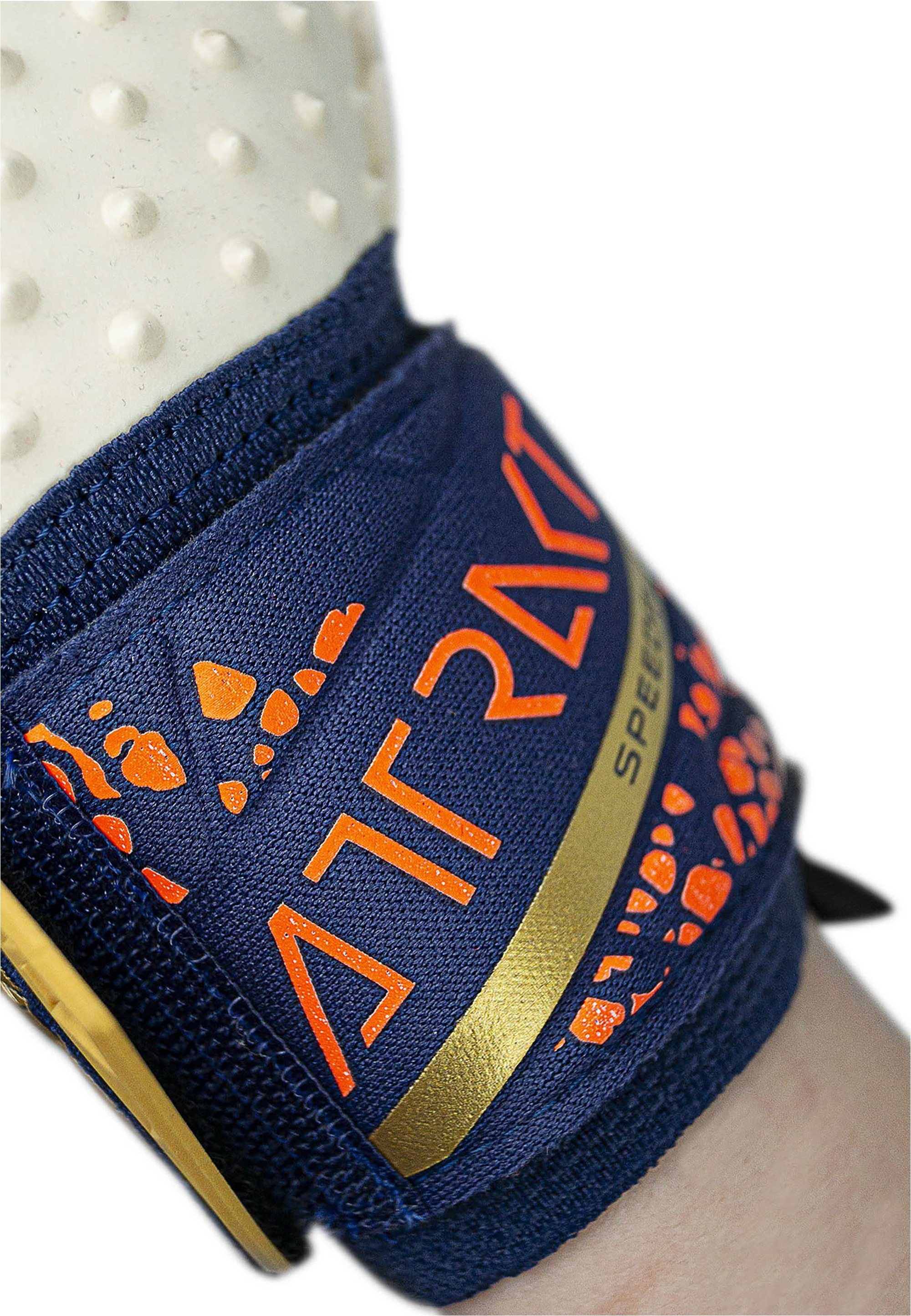 Reusch Torwarthandschuhe »Attrakt SpeedBump« su Evolution Negative Cut