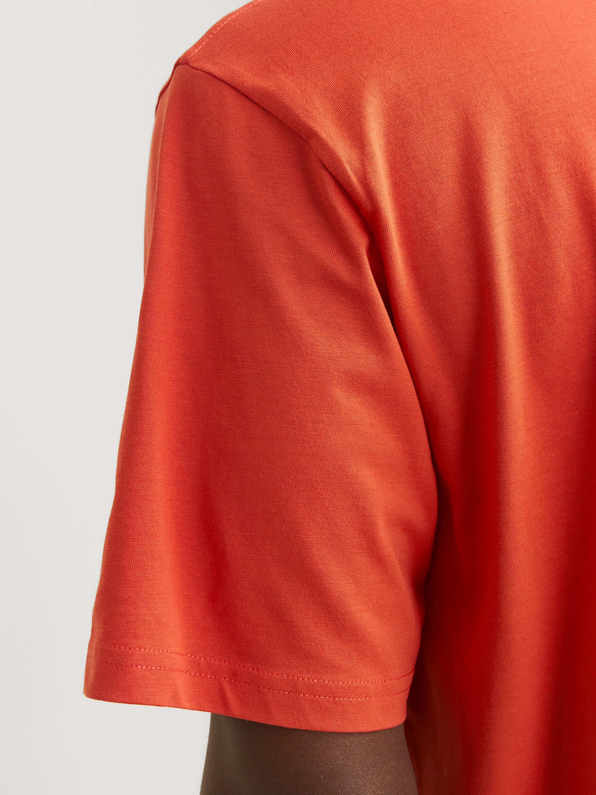 Jack & Jones Rundhalsshirt »JORVESTERBRO TEE SS CREW NECK NOOS«