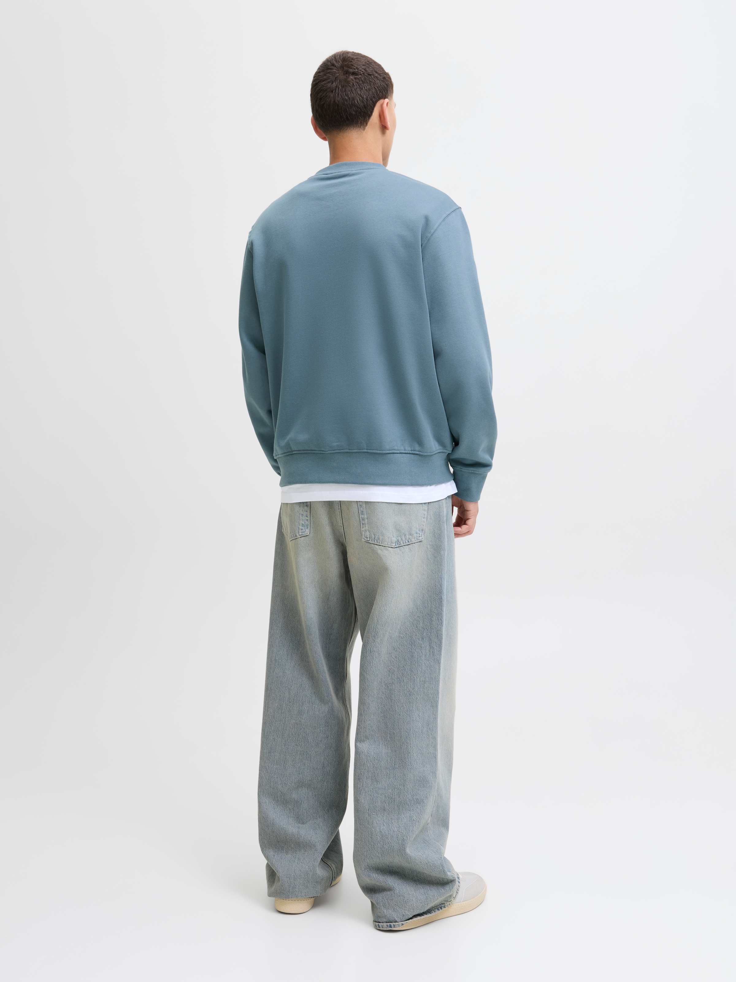 Jack & Jones Sweatshirt »JJEURBAN EDGE SWEAT CREW NECK NOOS«, mit Rippbündchen