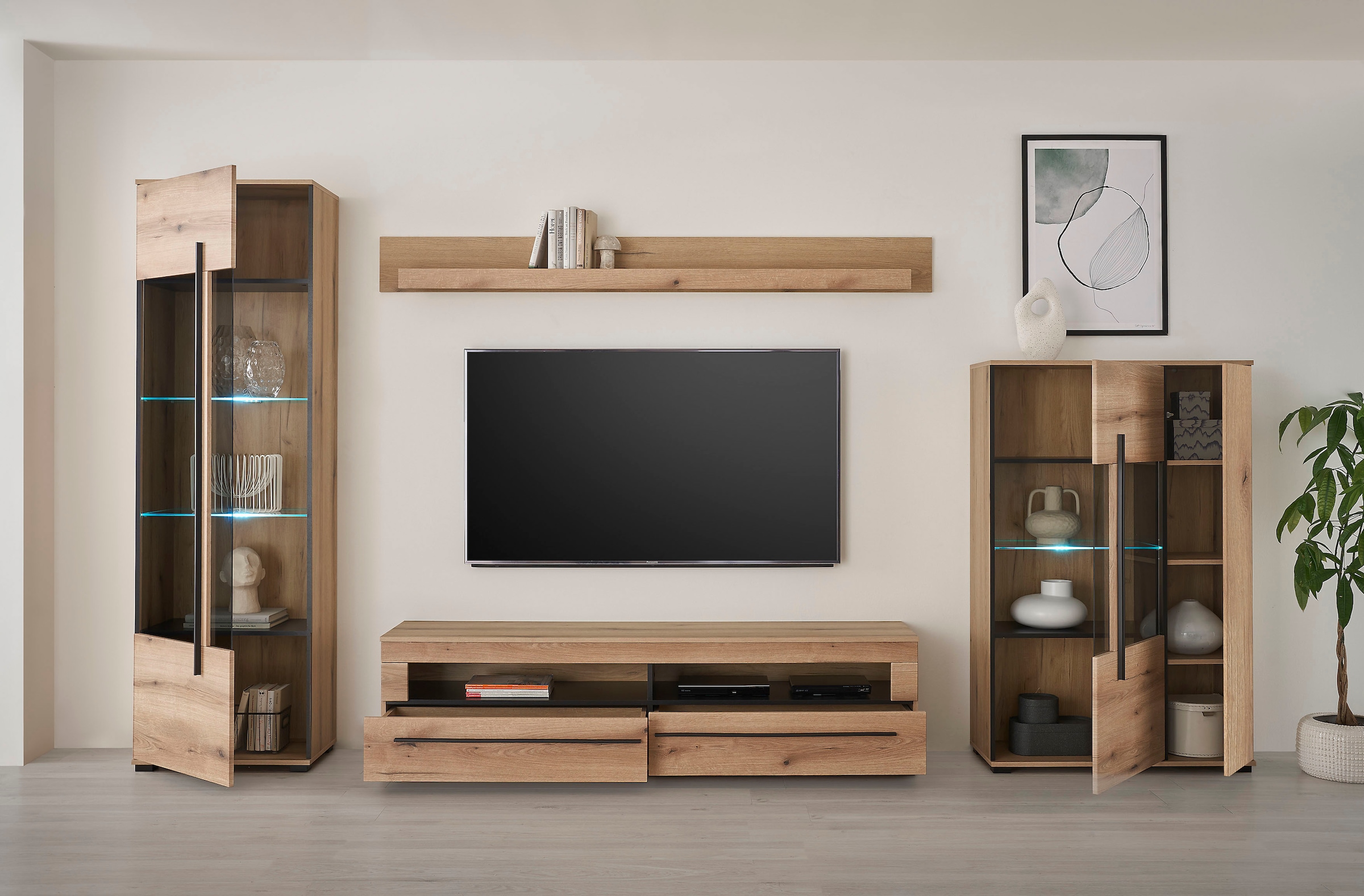 INOSIGN Wohnwand »Cantara, moderne Anbauwand, Wohnzimmer-Set, in Eiche Evoke oder Weiß«, (Set, 4 St.), enthält zwei Vitrinen, ein Lowboard und ein Wandboard