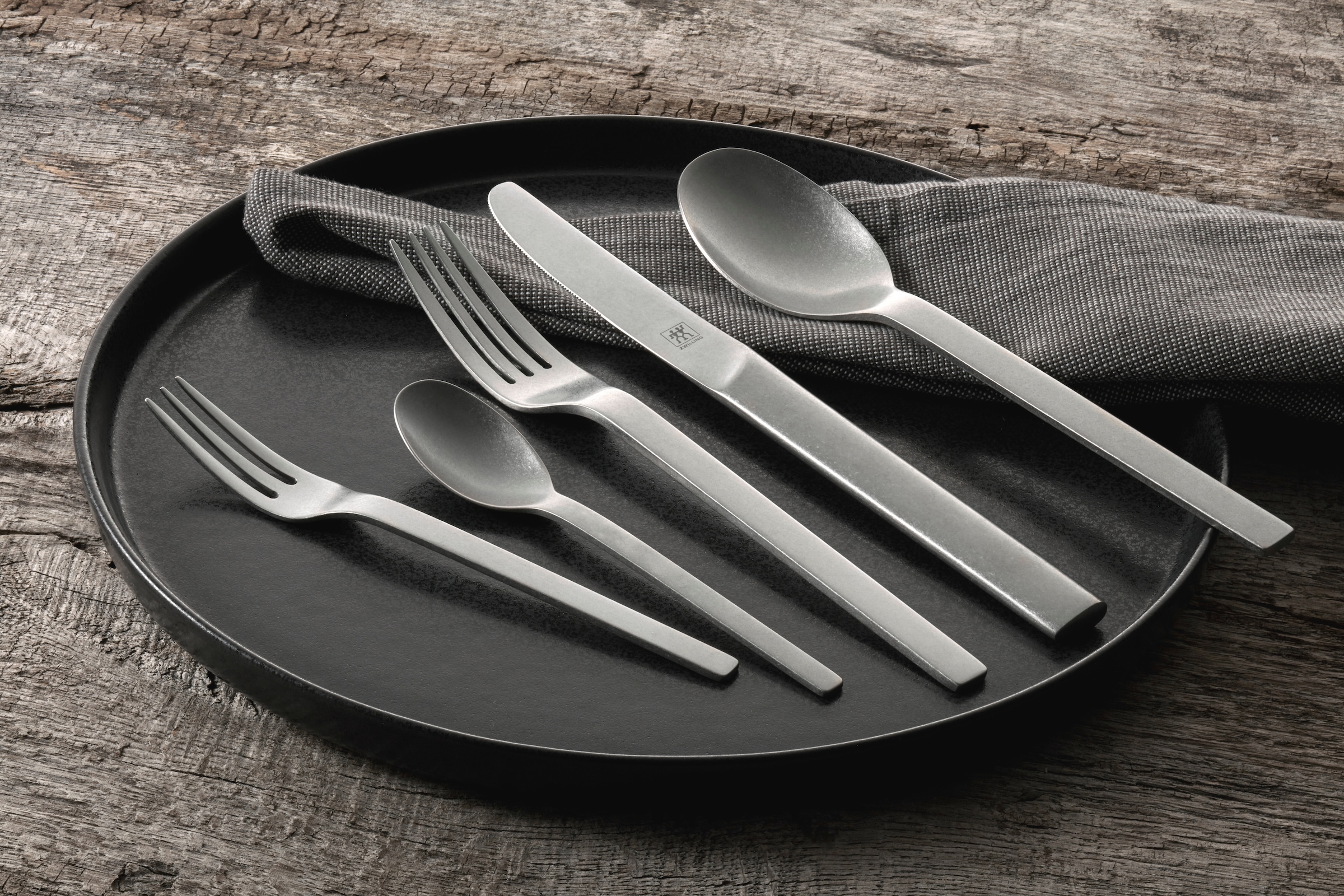 Zwilling Besteck-Set "ZWILLING Minimale Vintage (gehämmert)" Rostfrei, bis günstig online kaufen