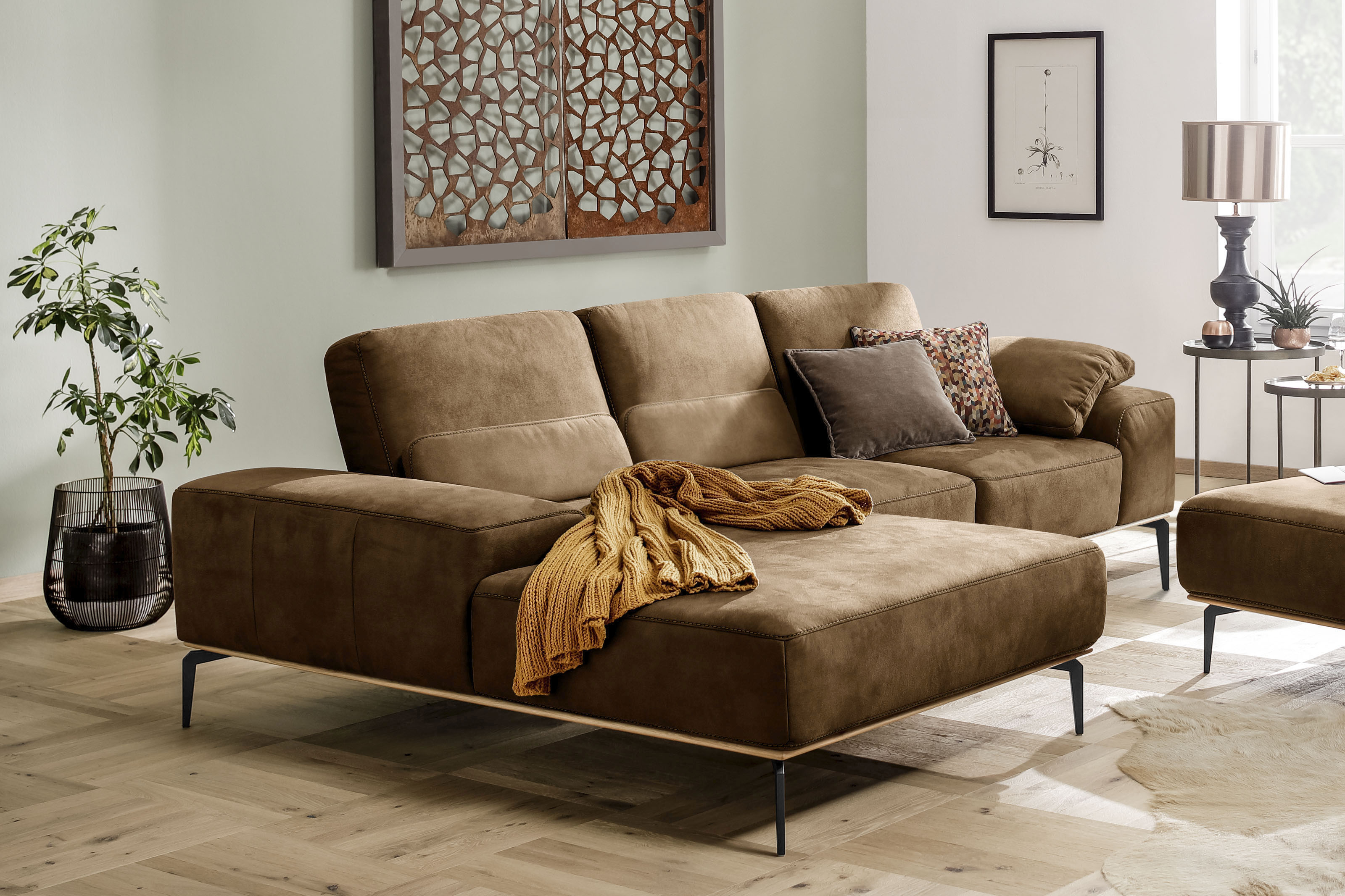 W.SCHILLIG Ecksofa "run, Designsofa mit tollem Sitzkomfort, bequem, L-Form" mit Holzsockel, Füße in Schwarz pulverbeschichtet, Breite 279 cm