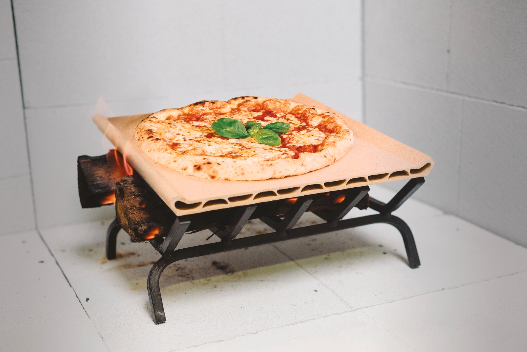 BAUKNECHT Backofen »BBI7 310C PIZZA« mit 1-fach-Teleskopauszug mit Pyrolyse-Selbstreinigung 310°C Pizza-Funktion: Für Pizza in Restaurantqualität zu Hause
