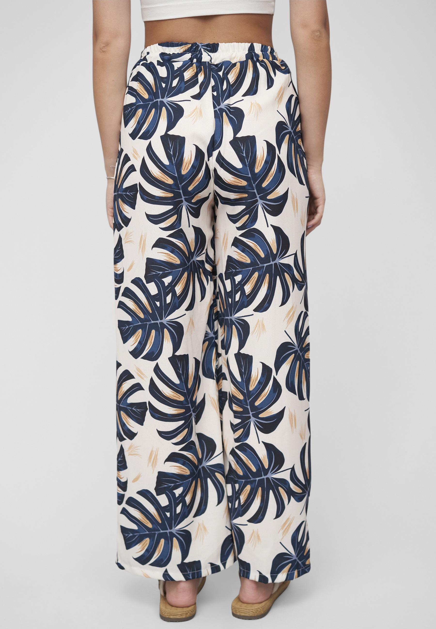 CLOUD 5IVE Stoffhose »CLOUD 5IVE Summer Pants with palm print and tie belt«